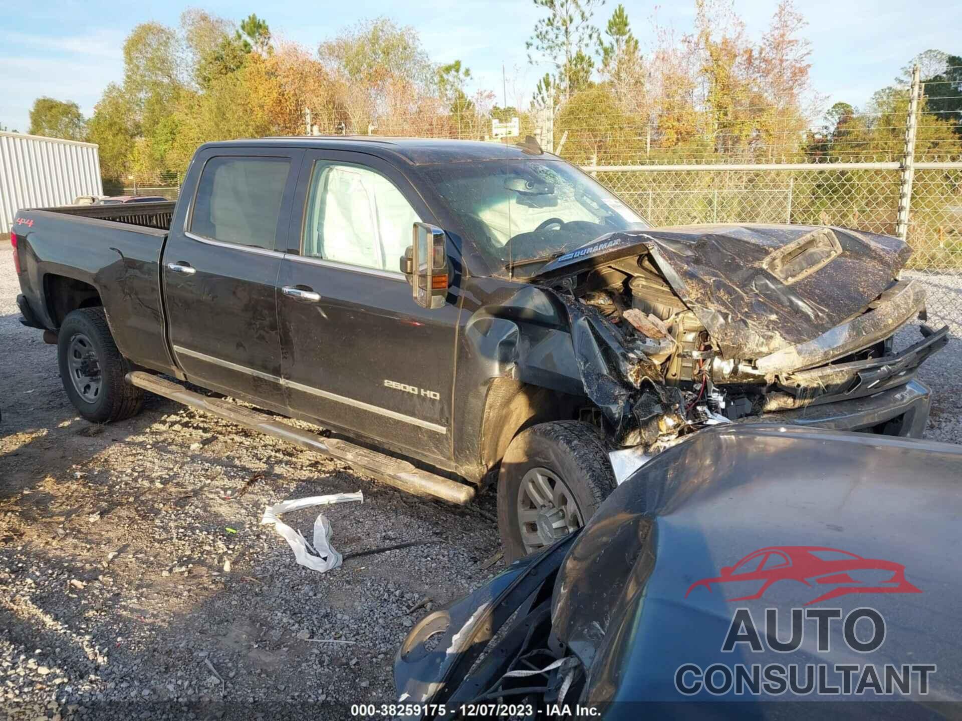 CHEVROLET SILVERADO 2500HD 2018 - 1GC1KWEY5JF187086