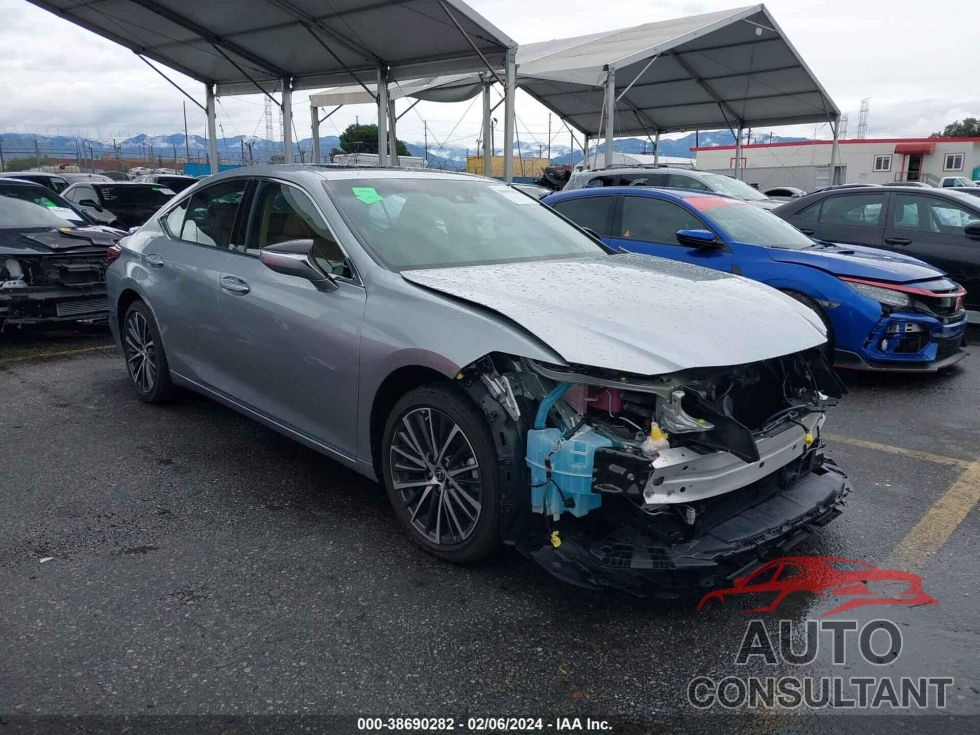LEXUS ES 300H 2022 - 58ADA1C15NU016224