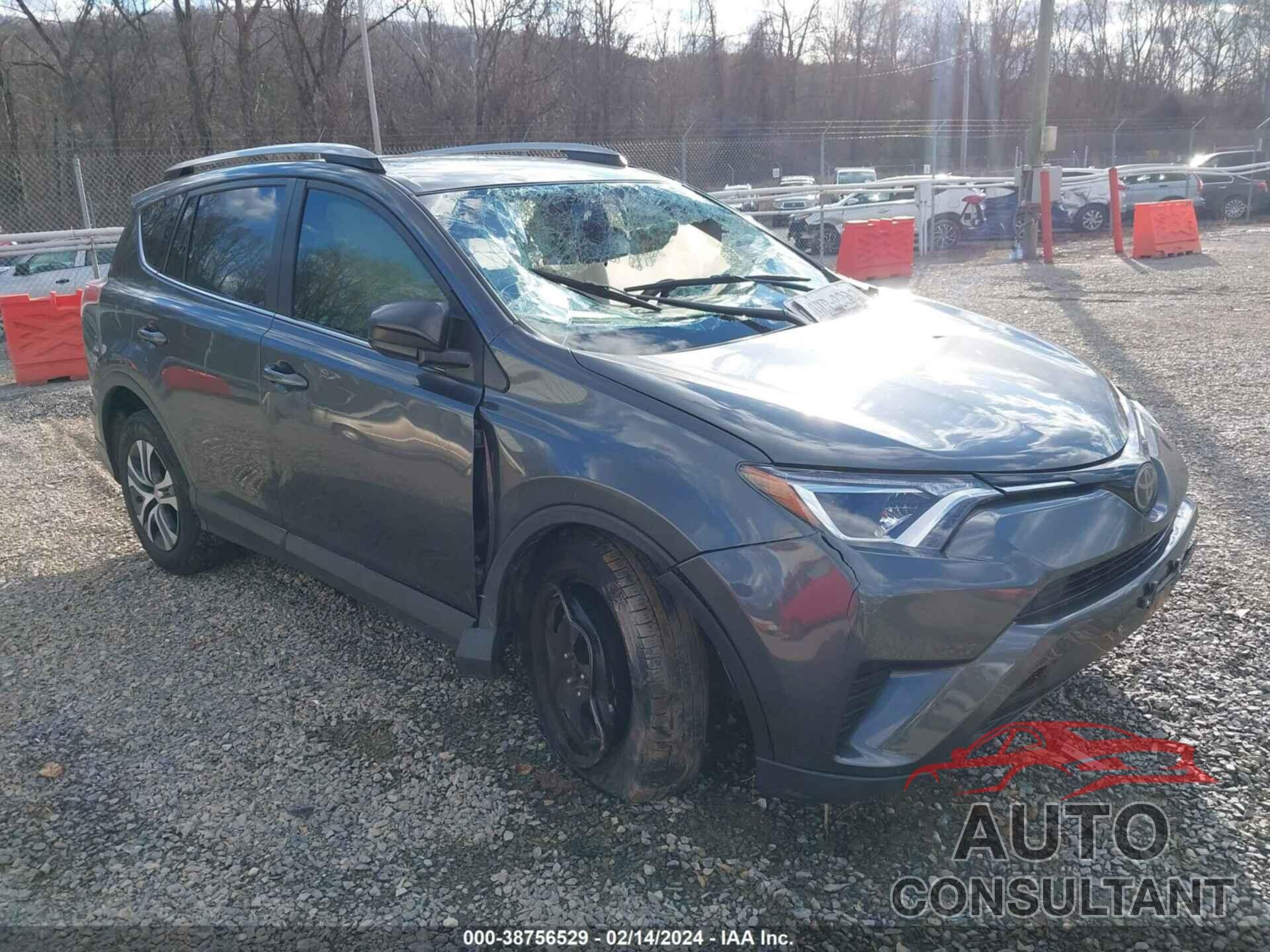 TOYOTA RAV4 2018 - JTMZFREV3JD109545