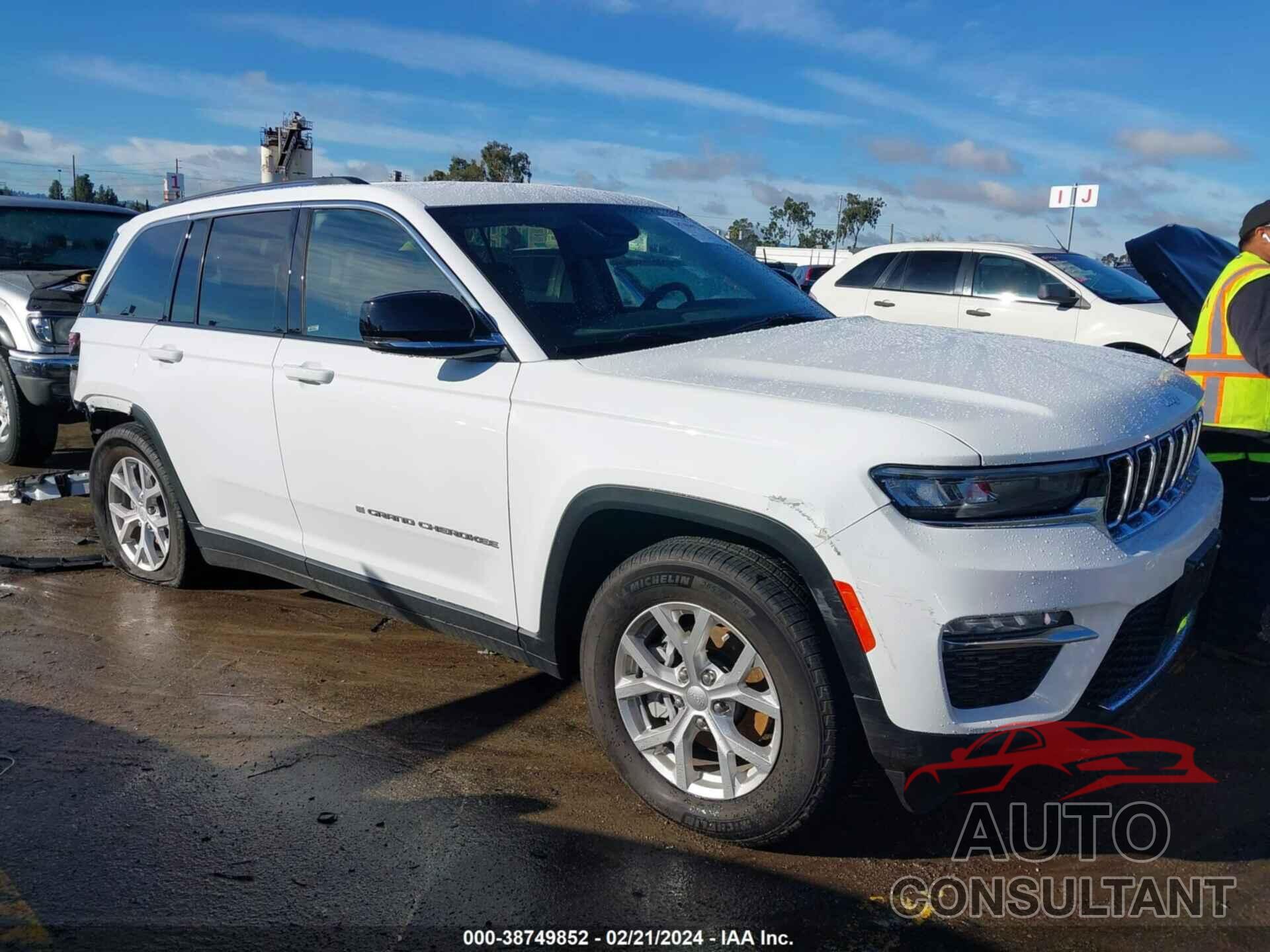 JEEP GRAND CHEROKEE 2023 - 1C4RJGBG8PC567072