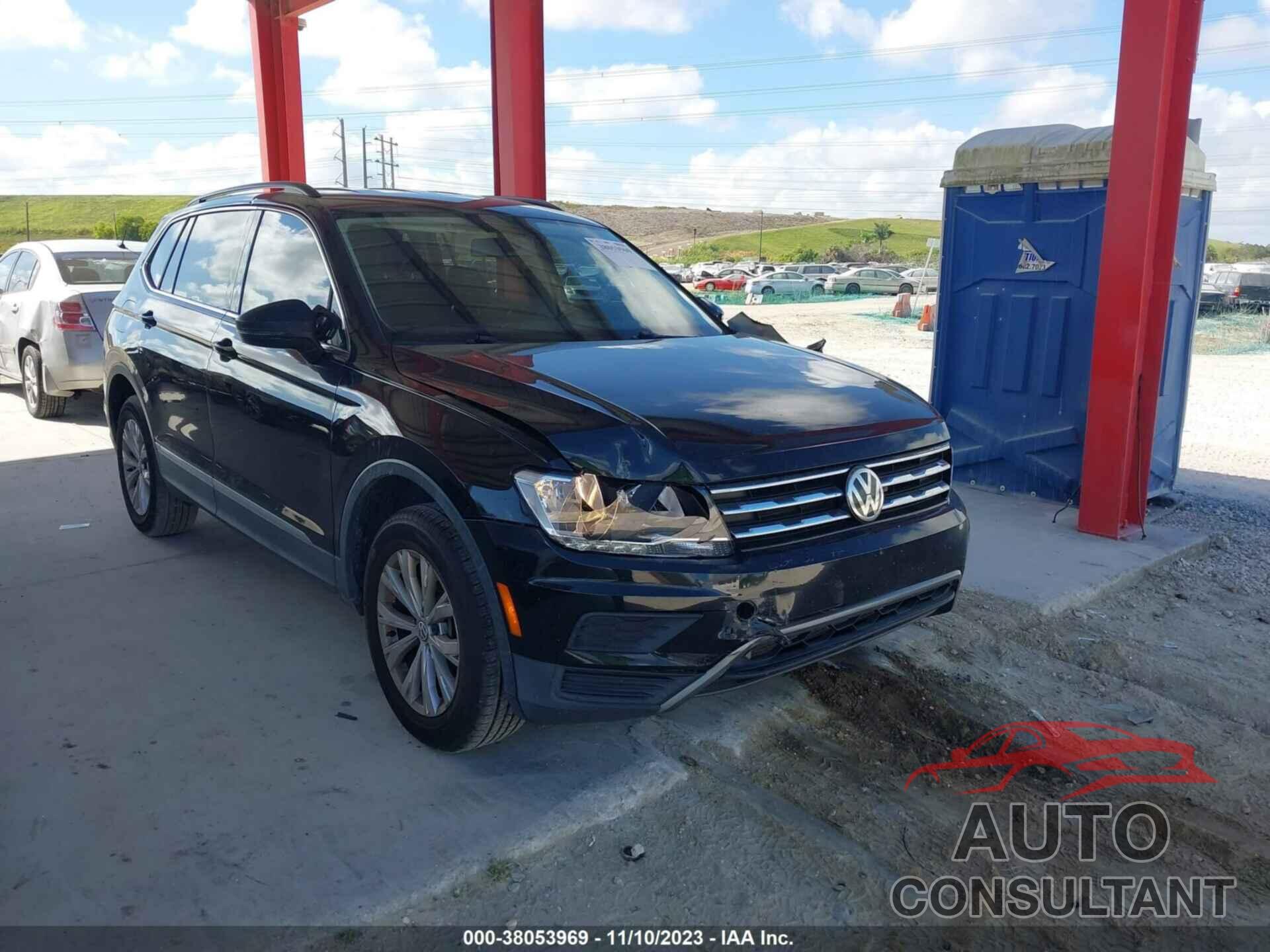 VOLKSWAGEN TIGUAN 2018 - 3VV3B7AX4JM211309