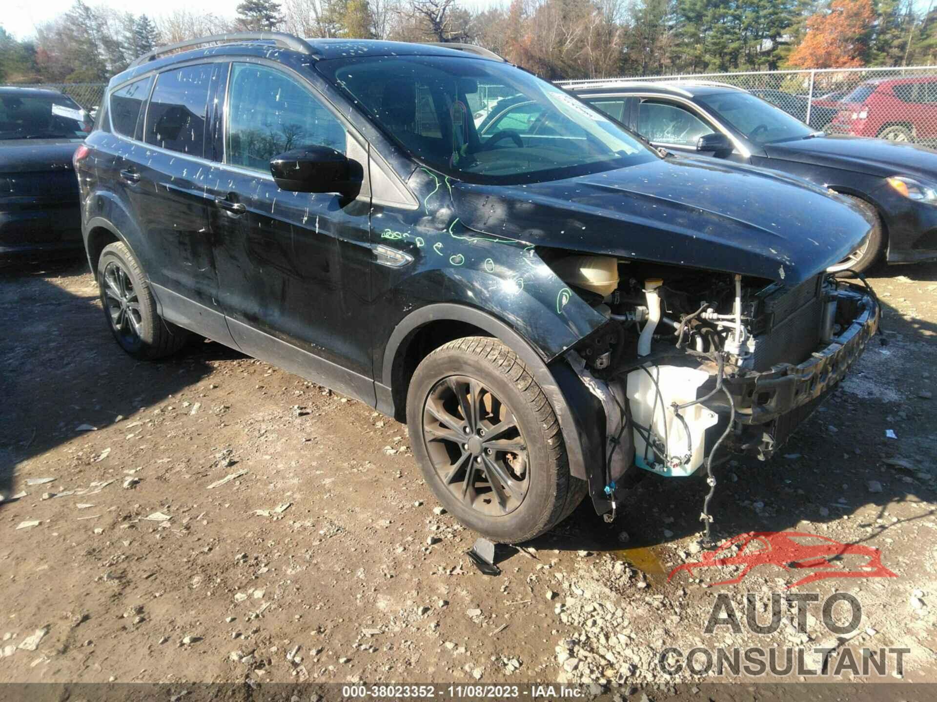 FORD ESCAPE 2018 - 1FMCU9GD9JUA46608