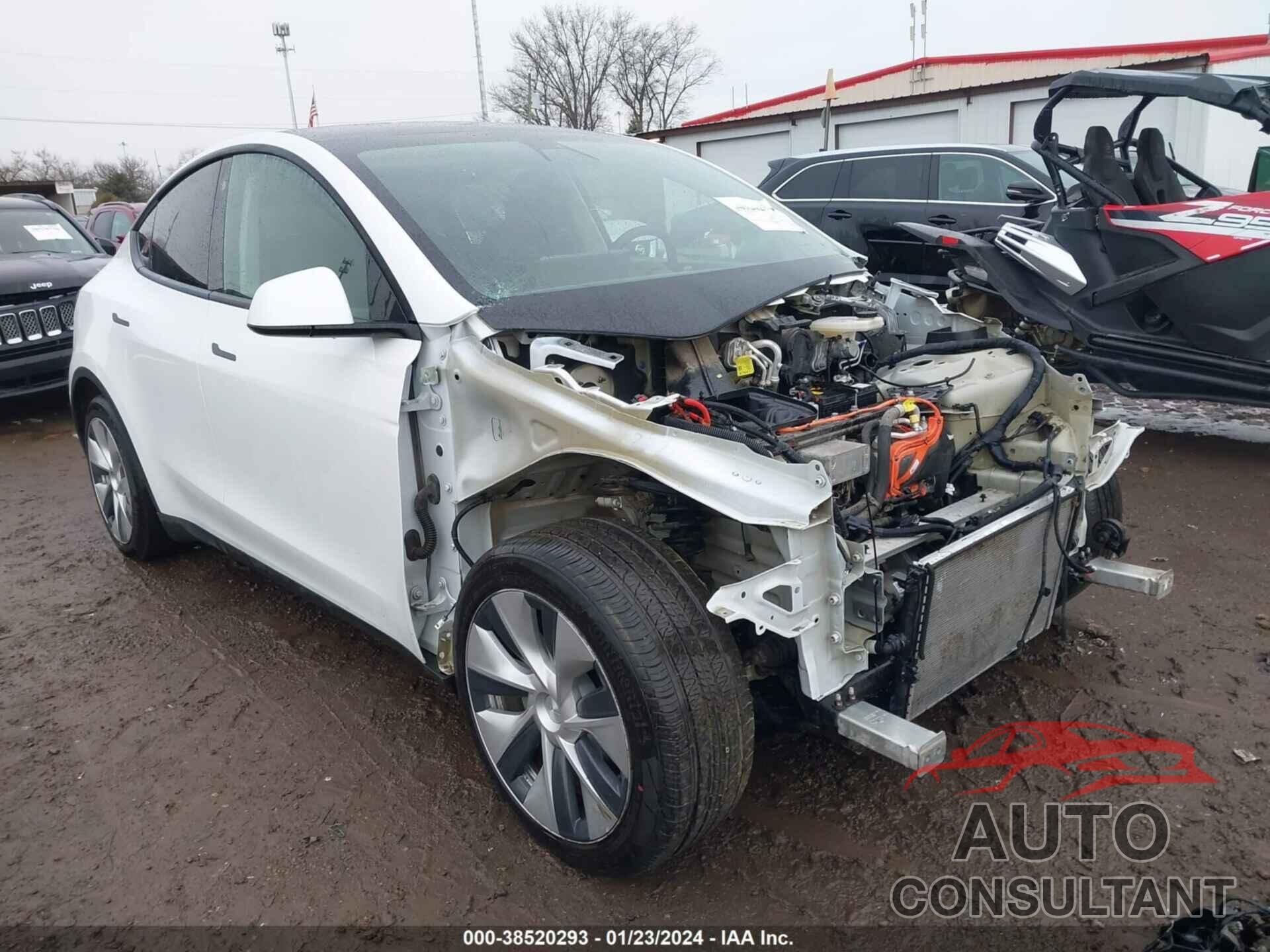 TESLA MODEL Y 2021 - 5YJYGAEE5MF232741