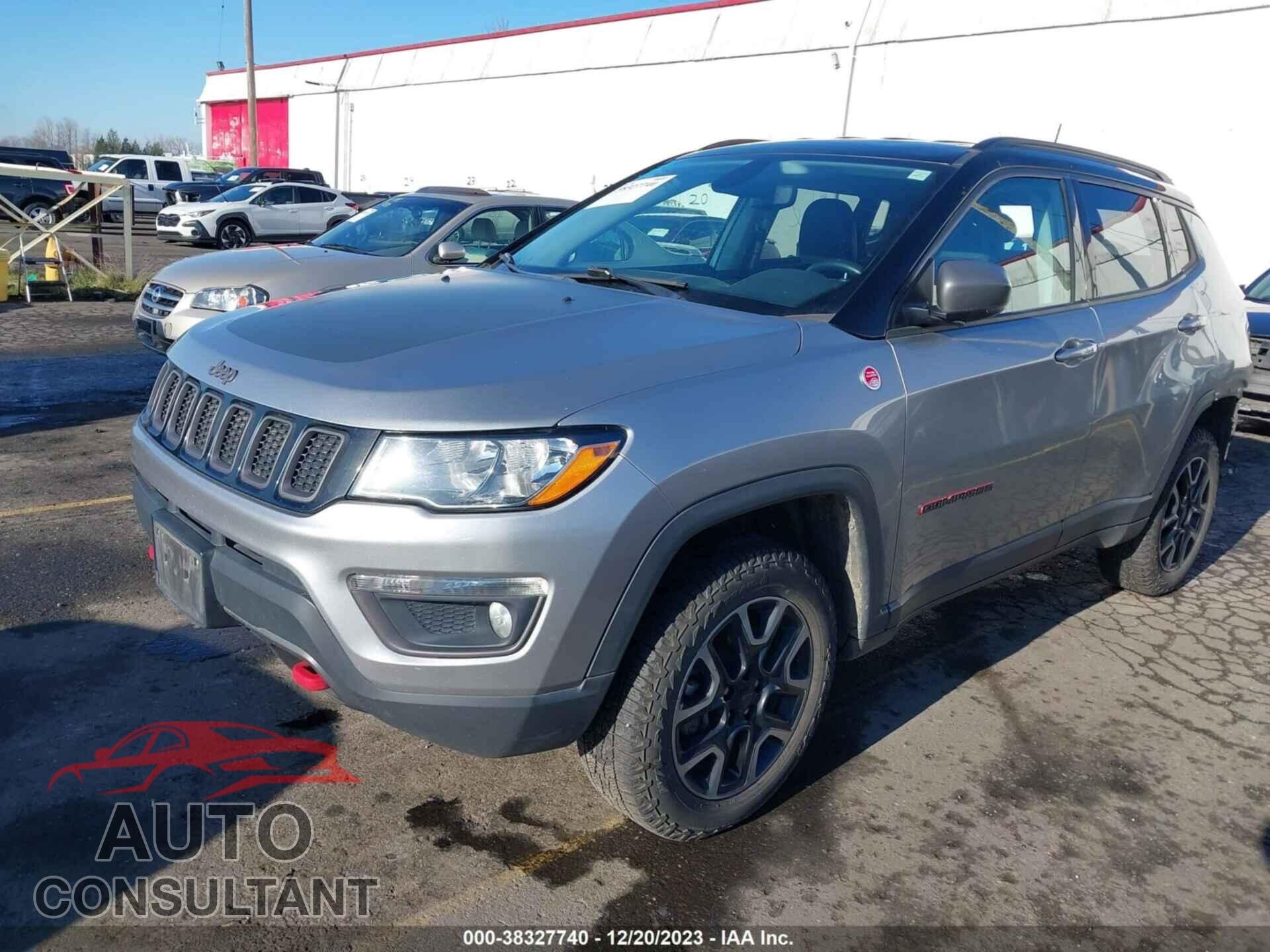 JEEP COMPASS 2019 - 3C4NJDDB8KT669015