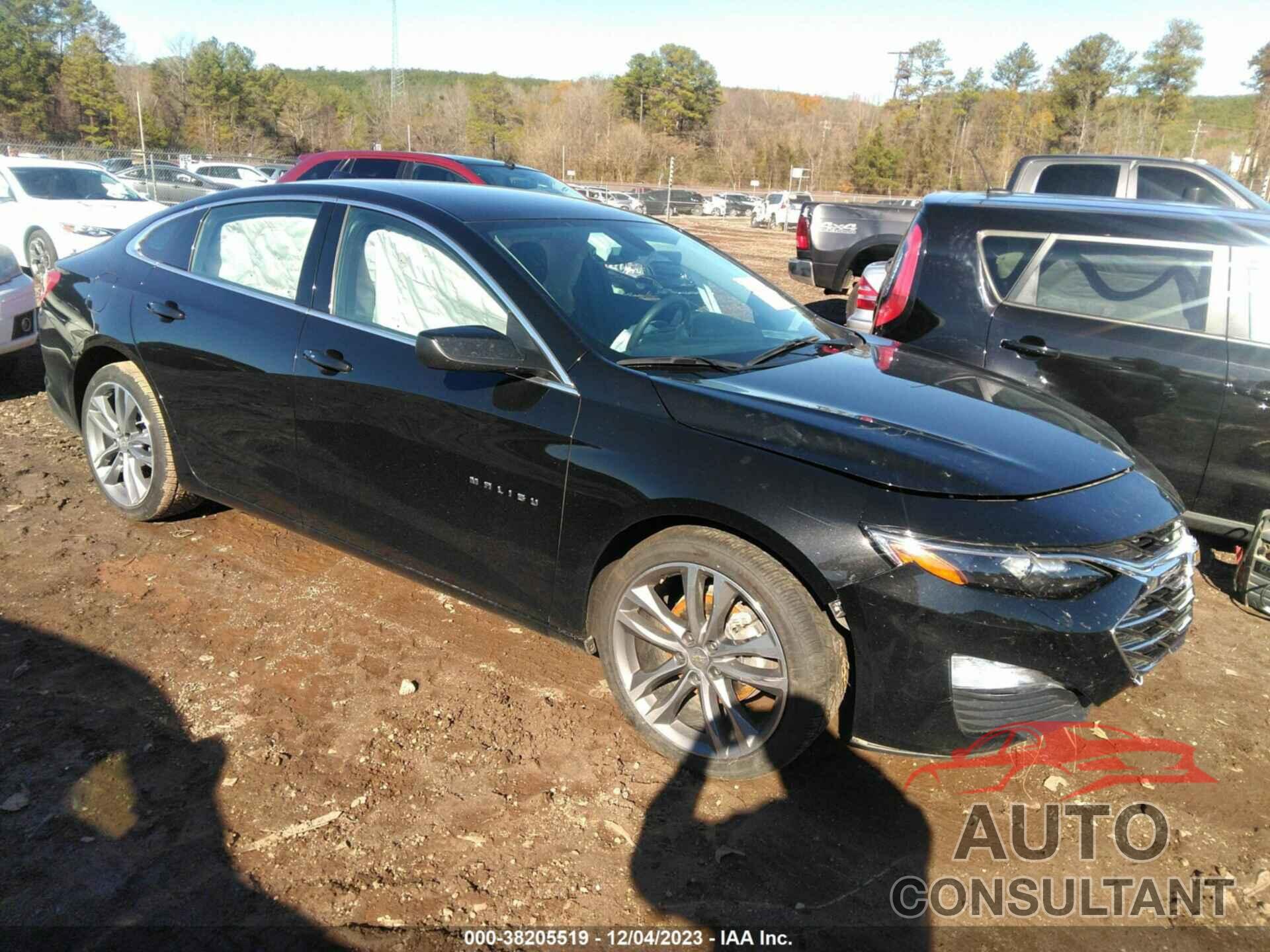 CHEVROLET MALIBU 2022 - 1G1ZD5STXNF155376
