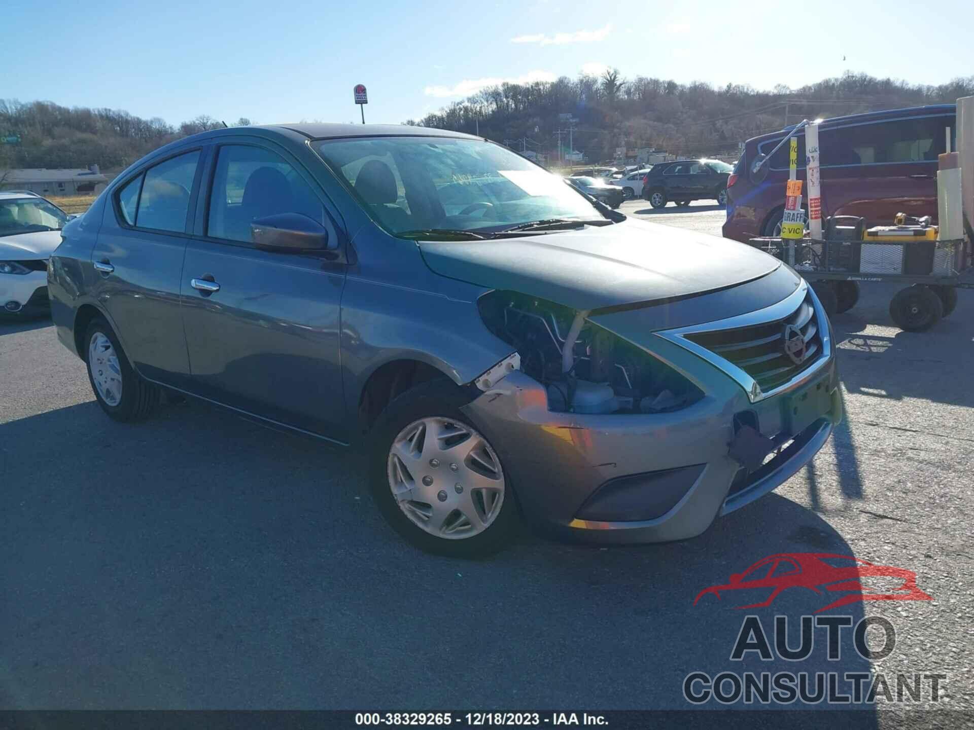 NISSAN VERSA 2018 - 3N1CN7APXJL812951