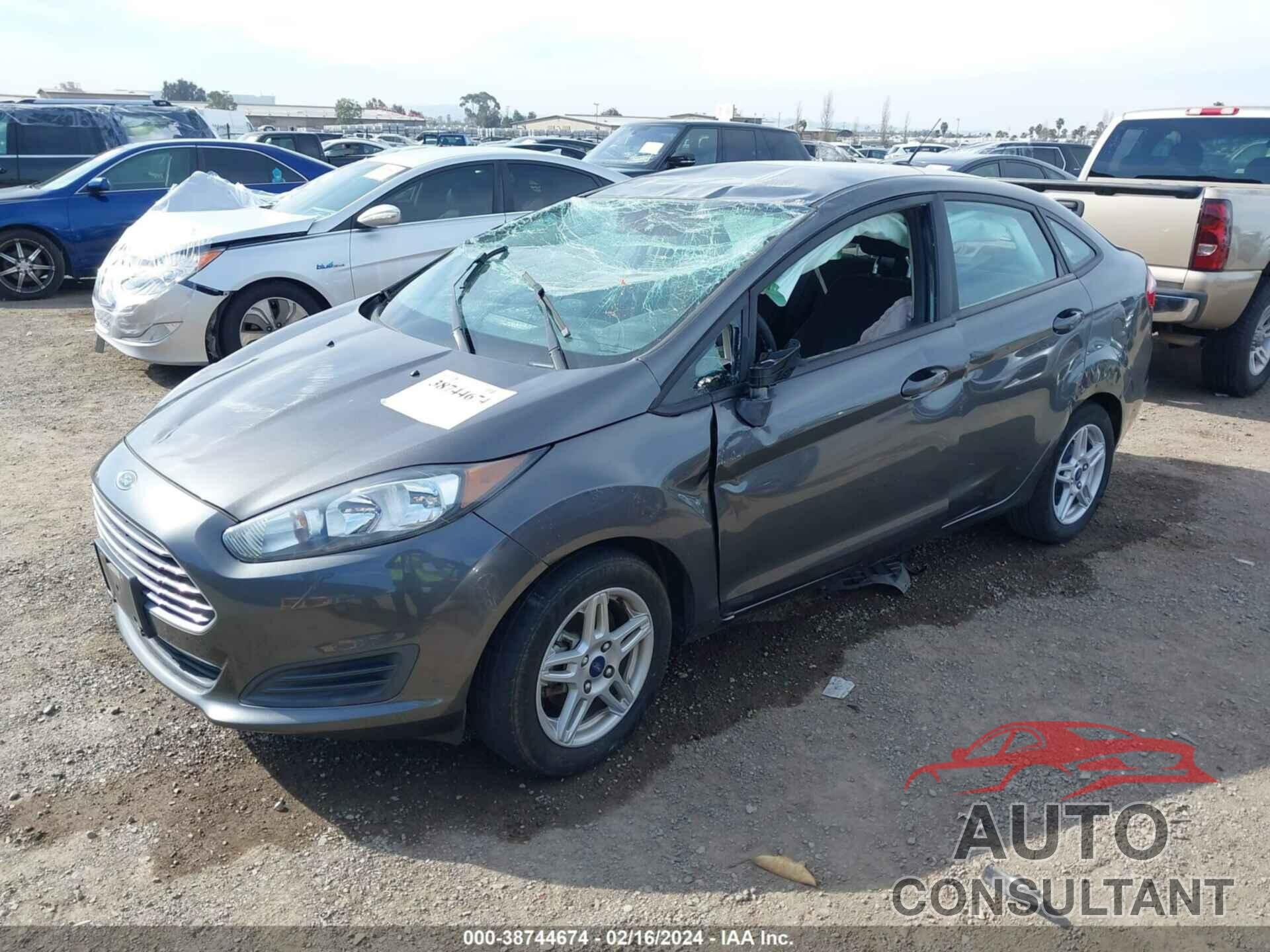 FORD FIESTA 2018 - 3FADP4BJXJM146985