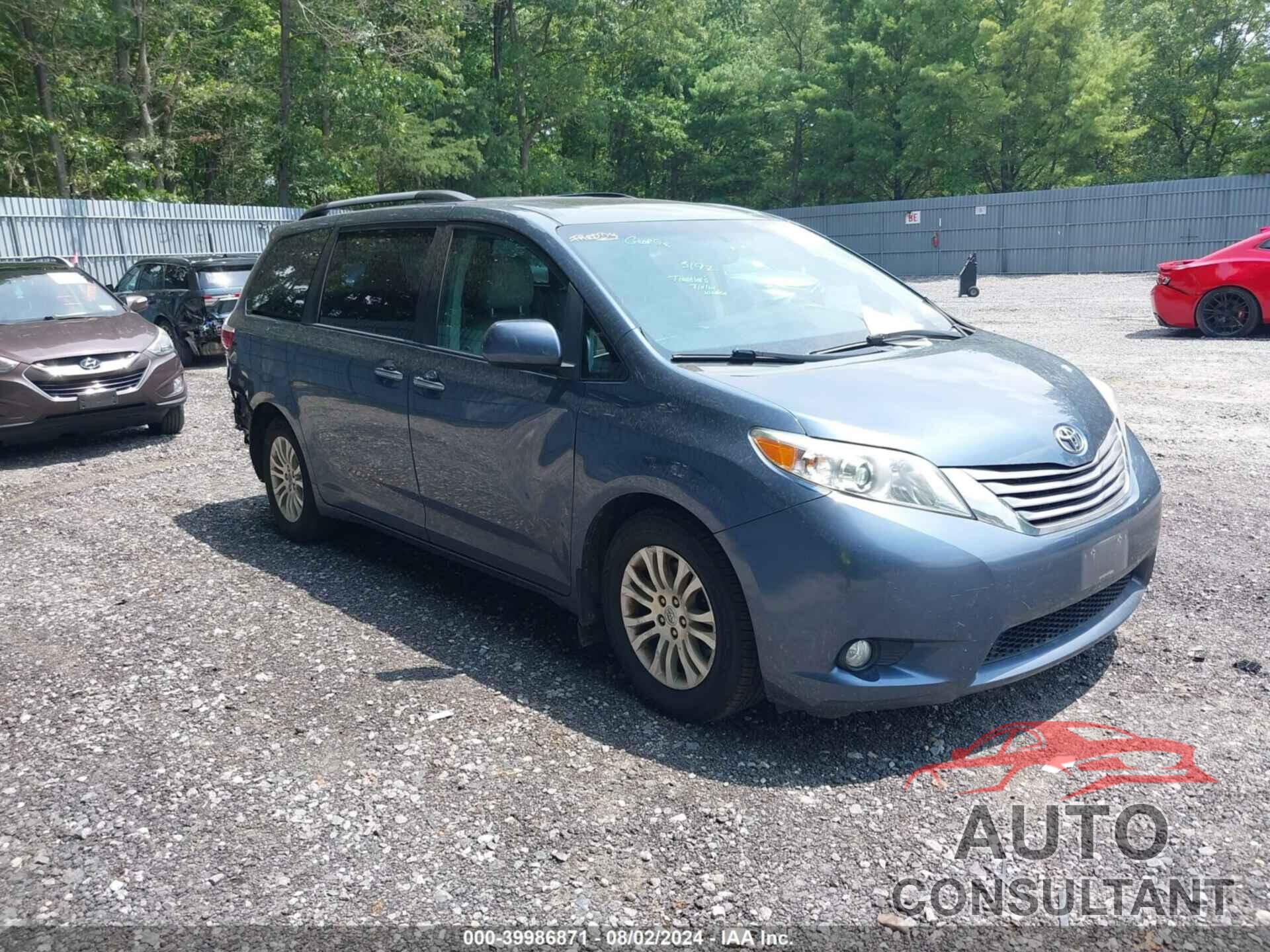 TOYOTA SIENNA 2017 - 5TDYZ3DC1HS849240