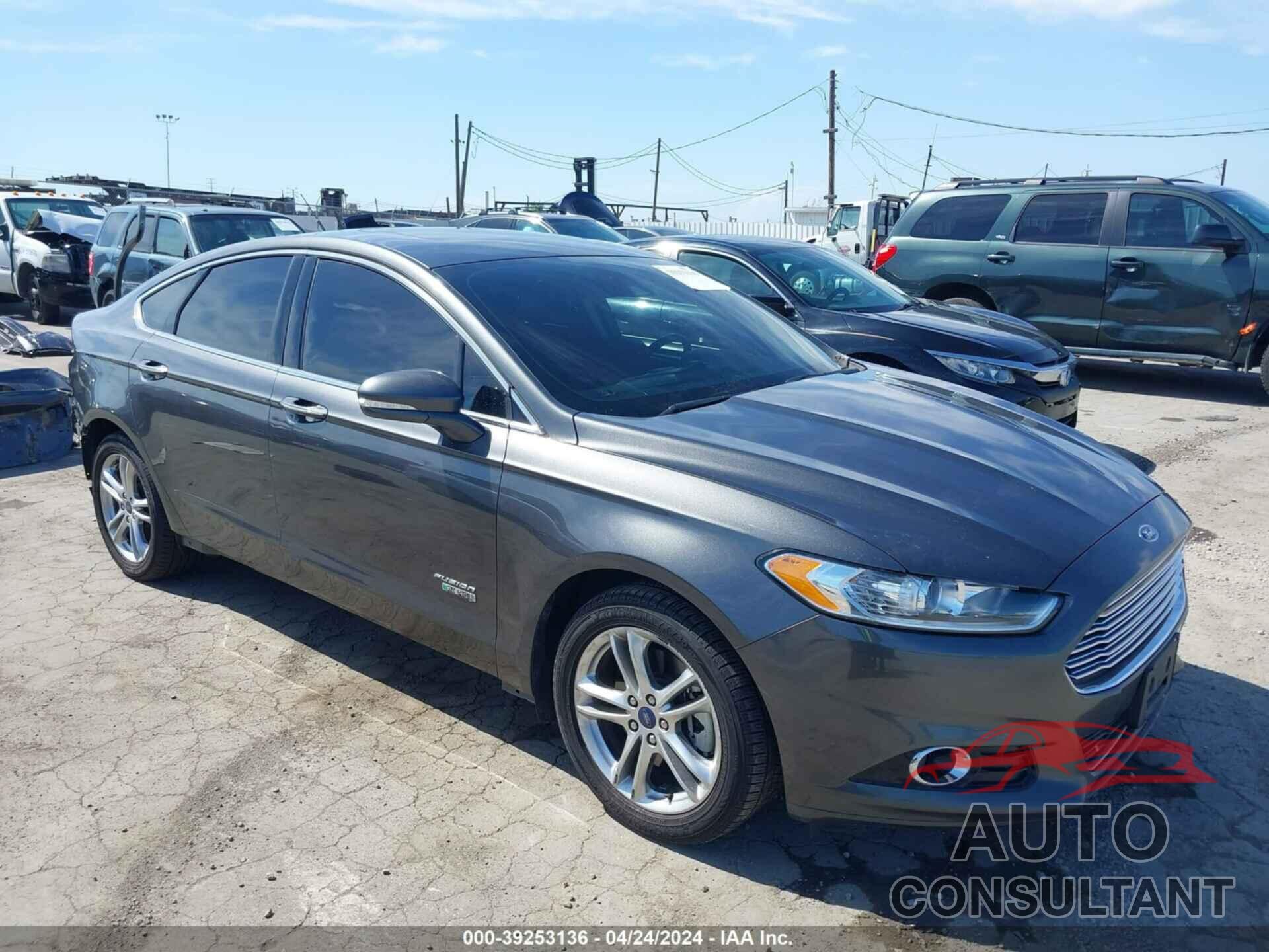 FORD FUSION ENERGI 2016 - 3FA6P0SU2GR134210