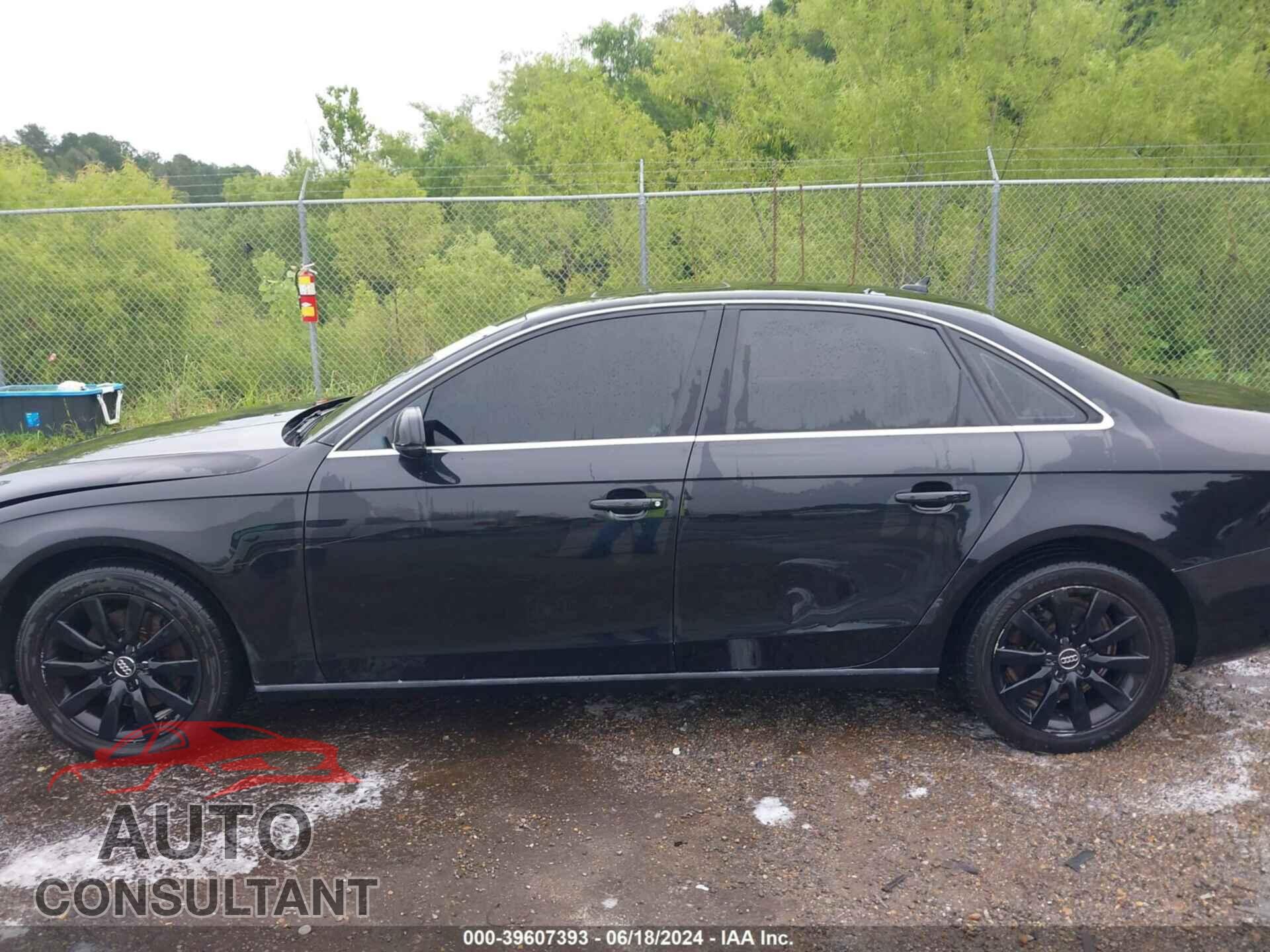 AUDI A4 2013 - WAUBFAFL3DN007979