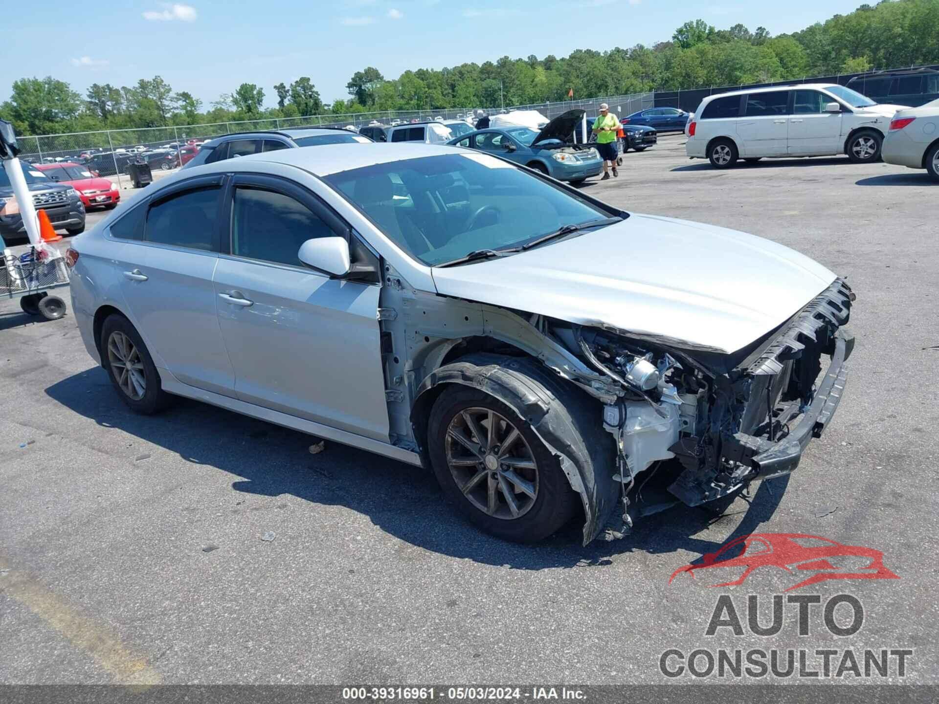 HYUNDAI SONATA 2018 - 5NPE24AF5JH609034