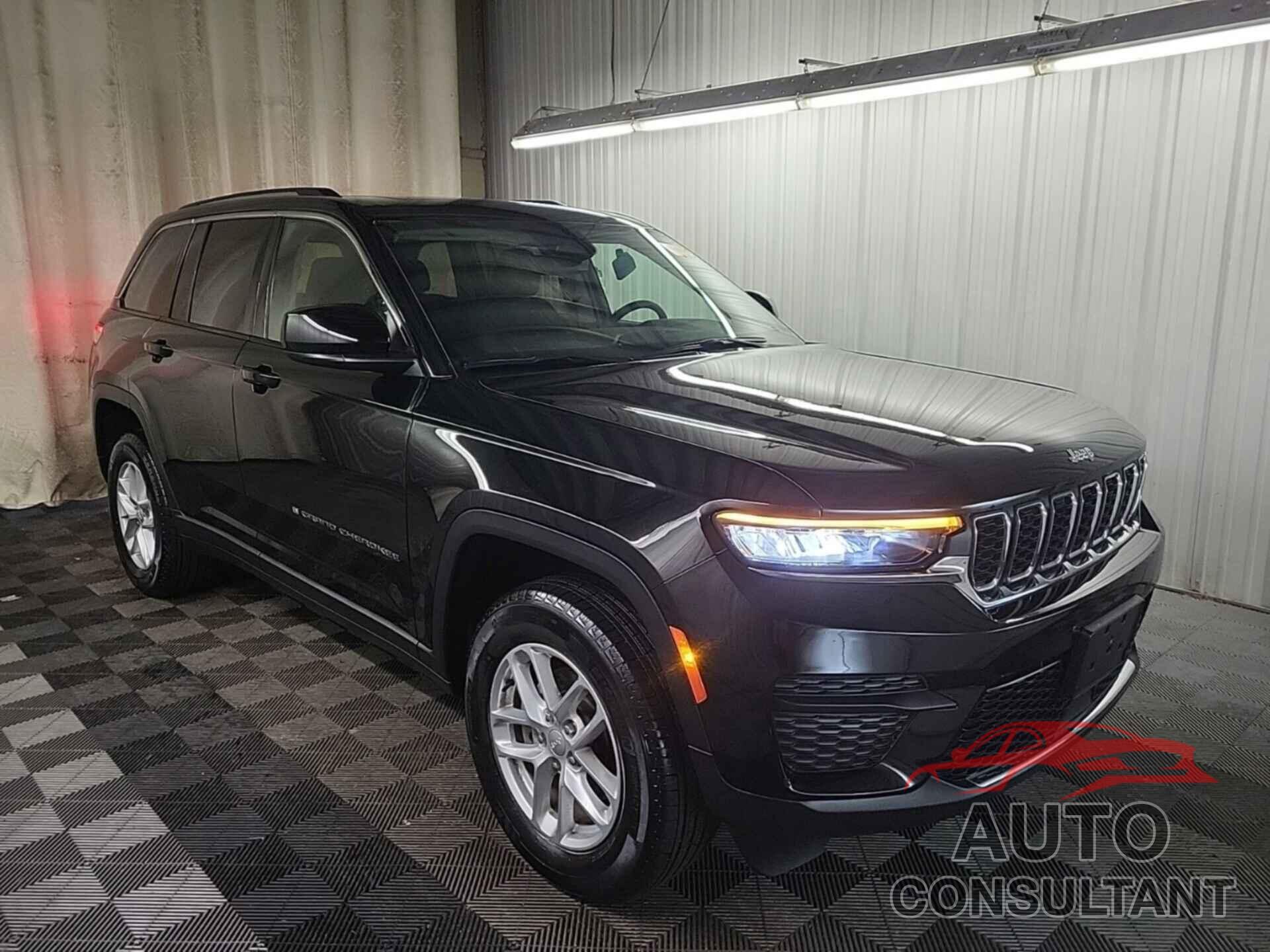 JEEP GRAND CHEROKEE 2023 - 1C4RJHAG6PC541450