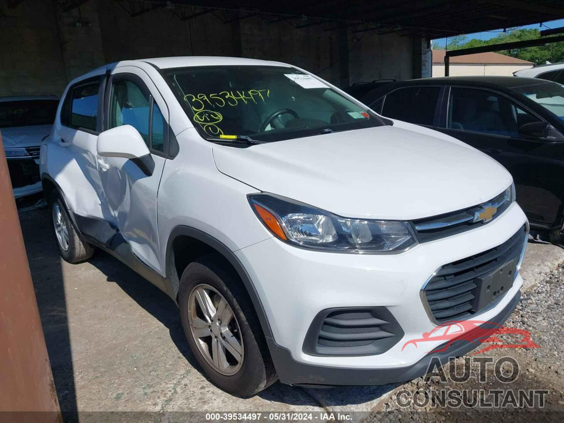 CHEVROLET TRAX 2018 - 3GNCJNSB7JL366782