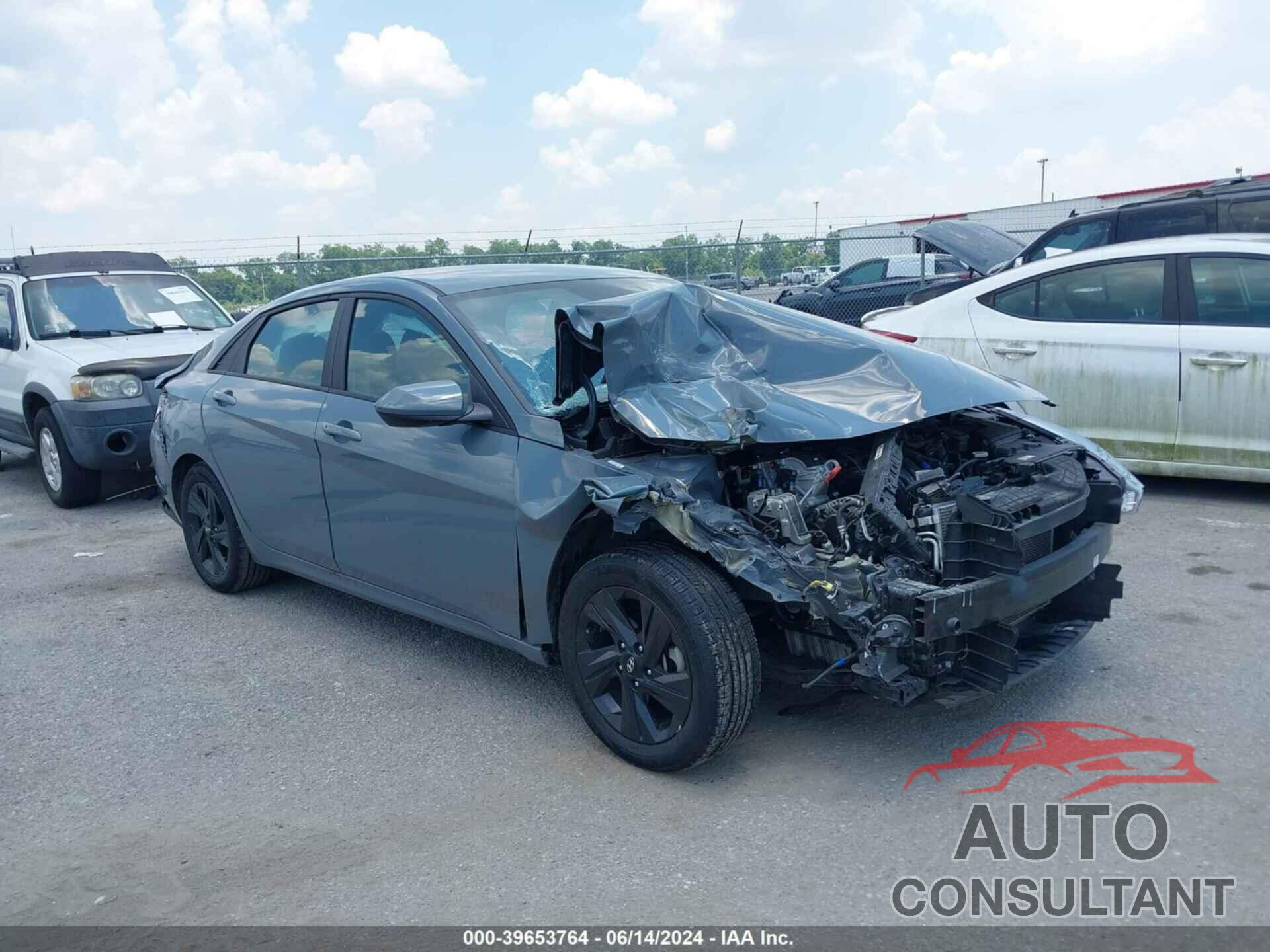 HYUNDAI ELANTRA 2023 - KMHLM4AG2PU376766