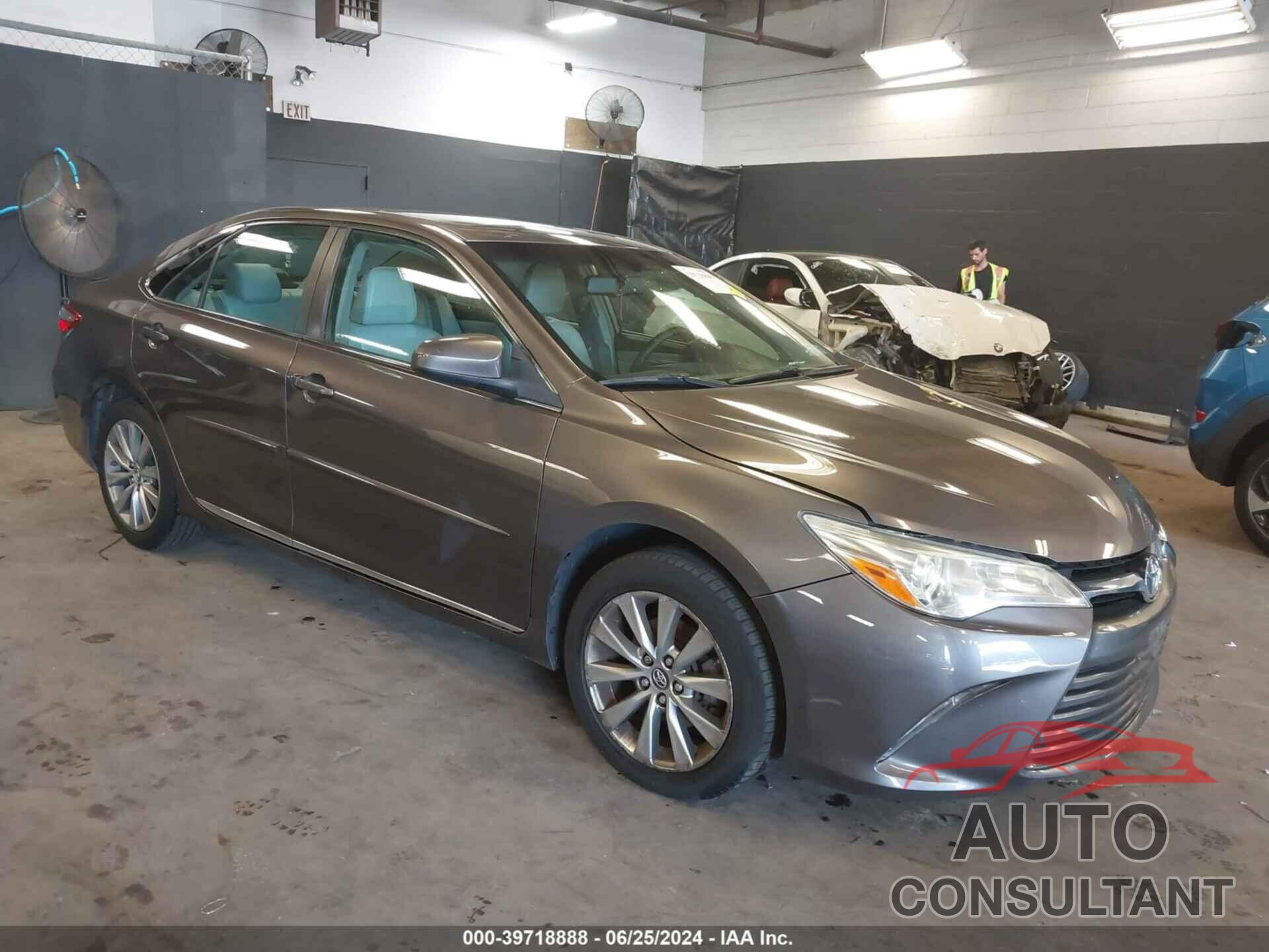 TOYOTA CAMRY 2017 - 4T1BF1FKXHU717639