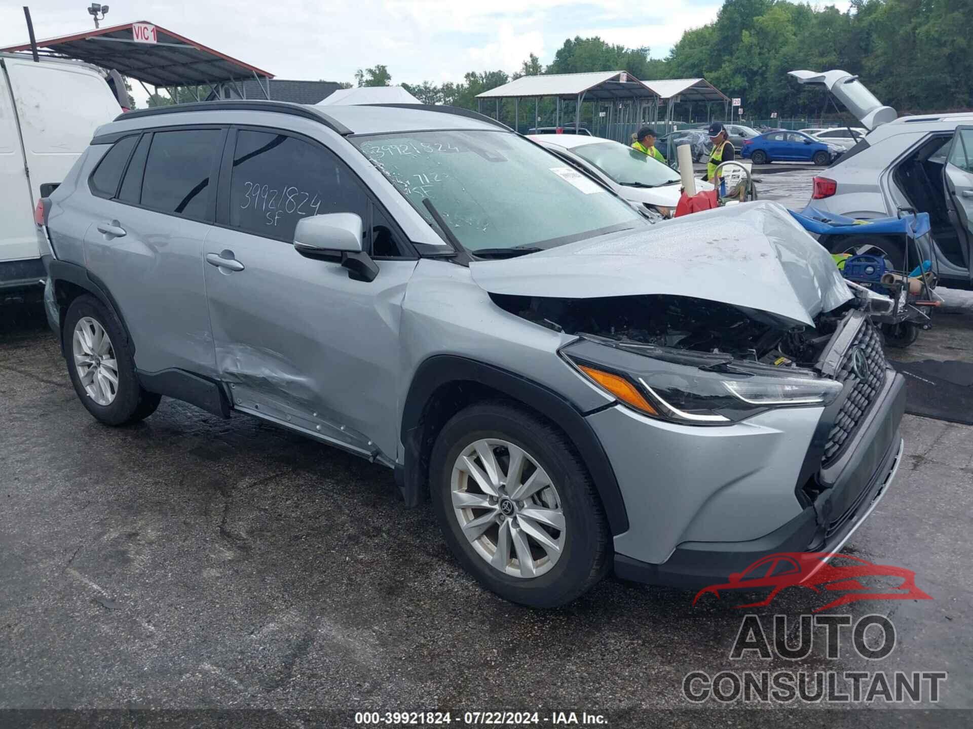 TOYOTA COROLLA CROSS 2022 - 7MUCAAAG9NV017921