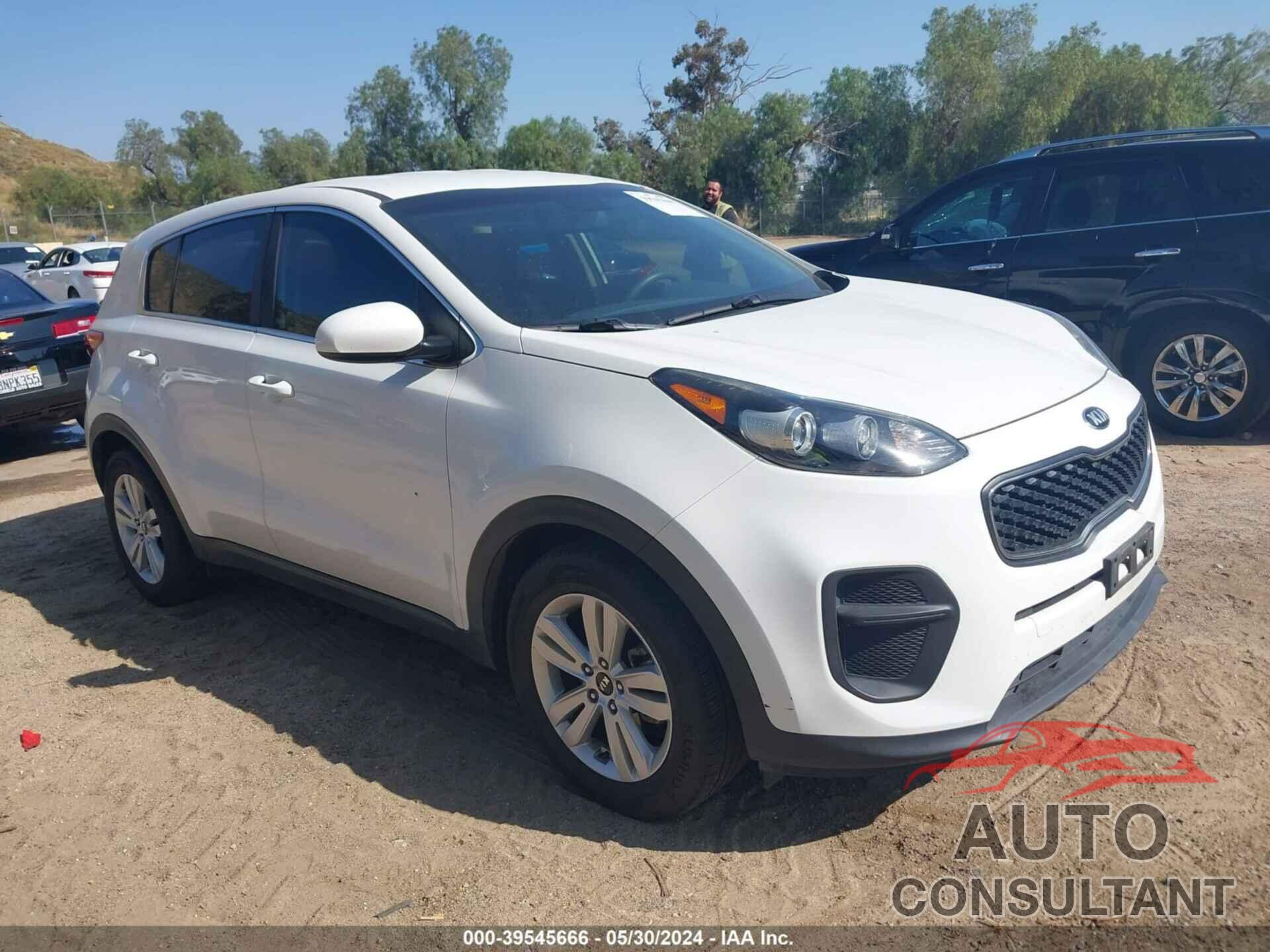 KIA SPORTAGE 2018 - KNDPM3AC3J7337106