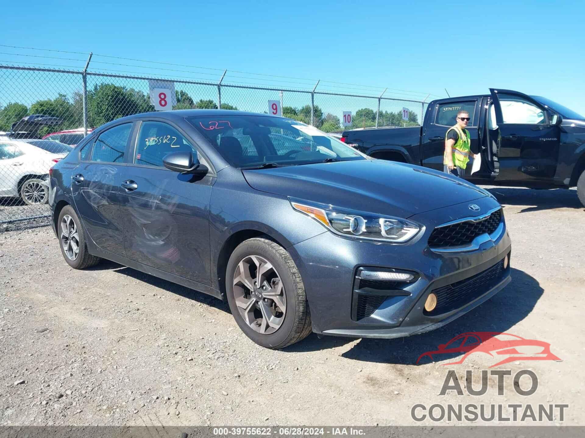 KIA FORTE 2019 - 3KPF24AD1KE099564