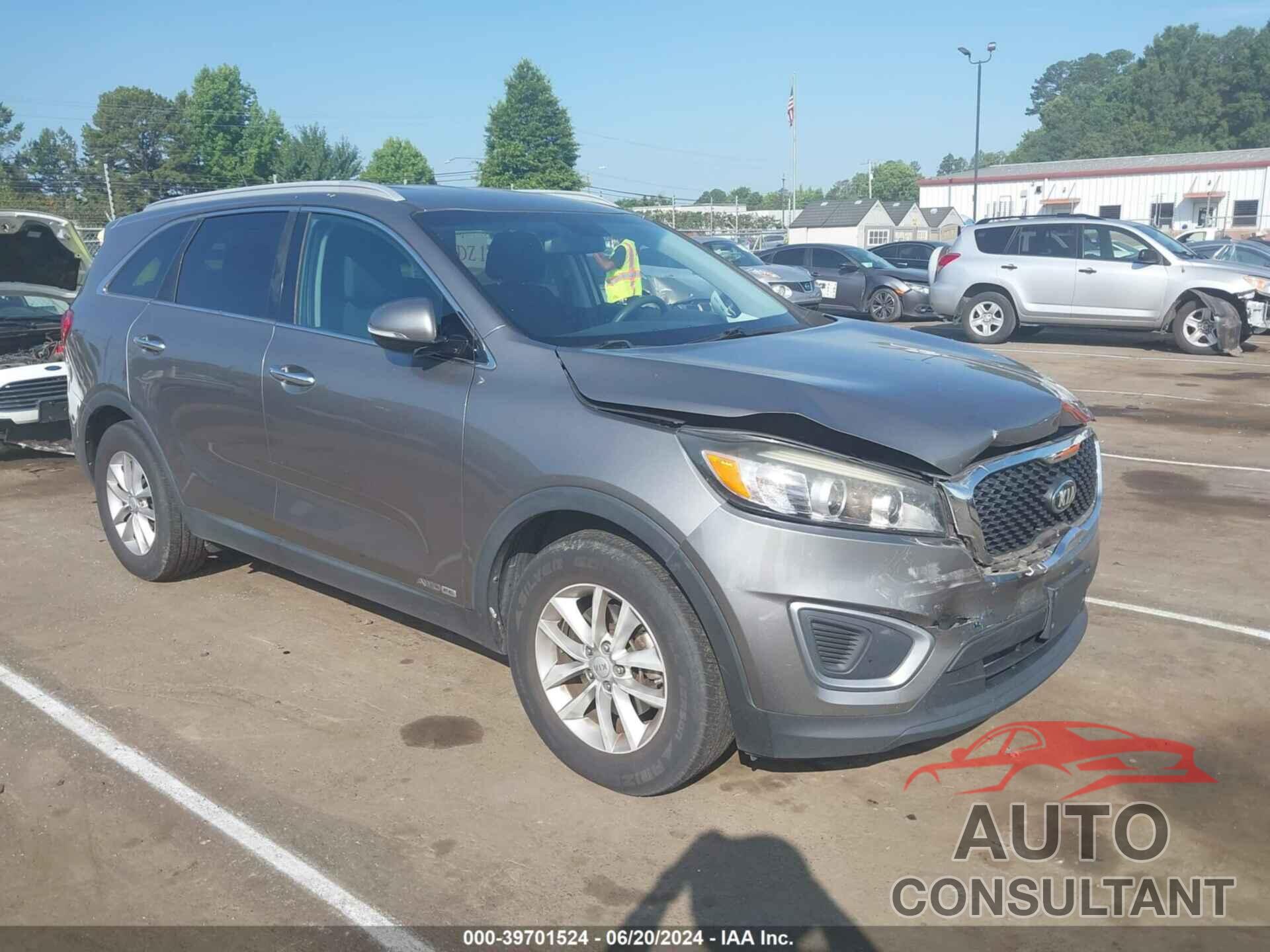 KIA SORENTO 2017 - 5XYPGDA50HG198614