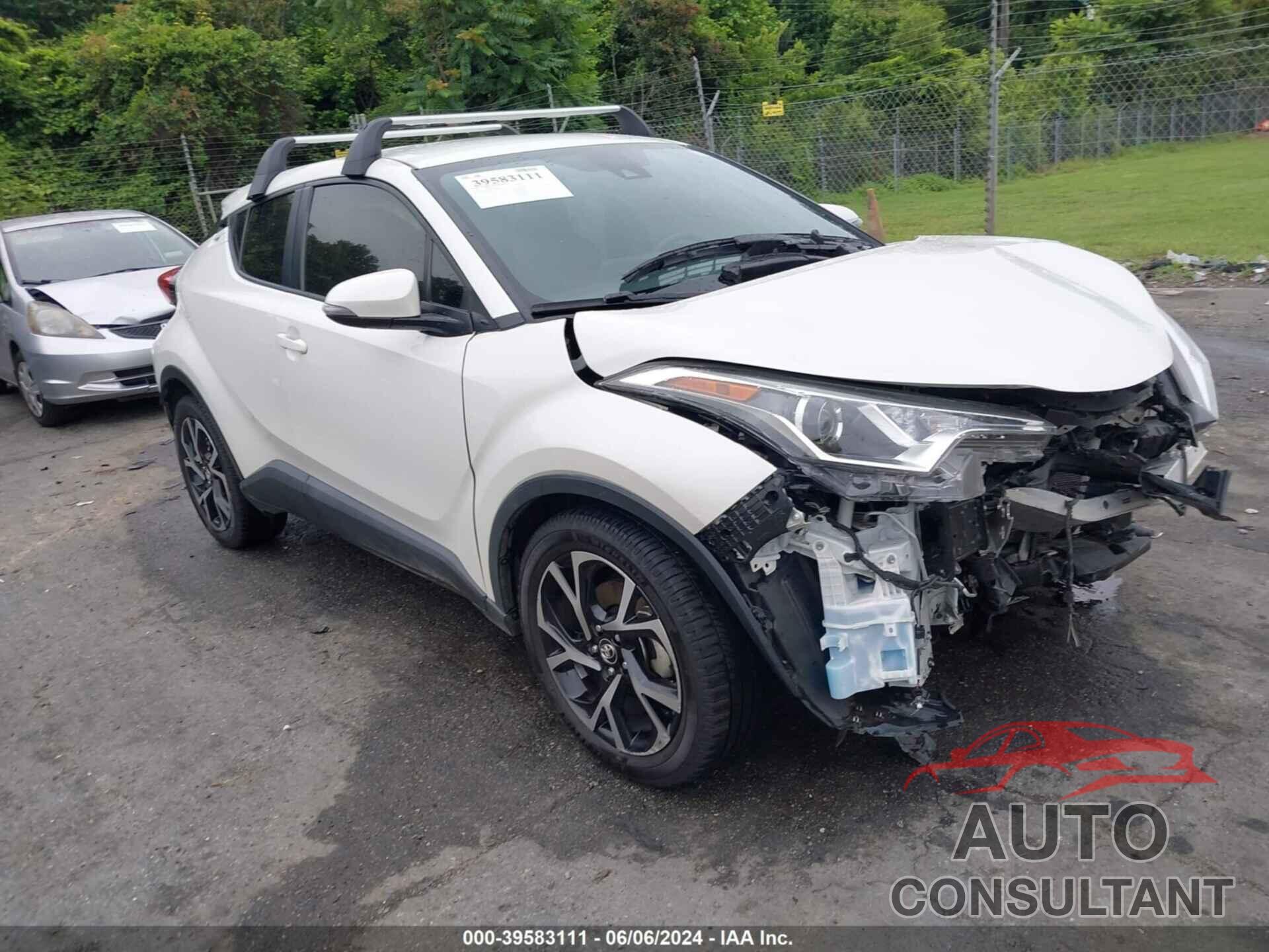 TOYOTA C-HR 2018 - JTNKHMBX4J1008886