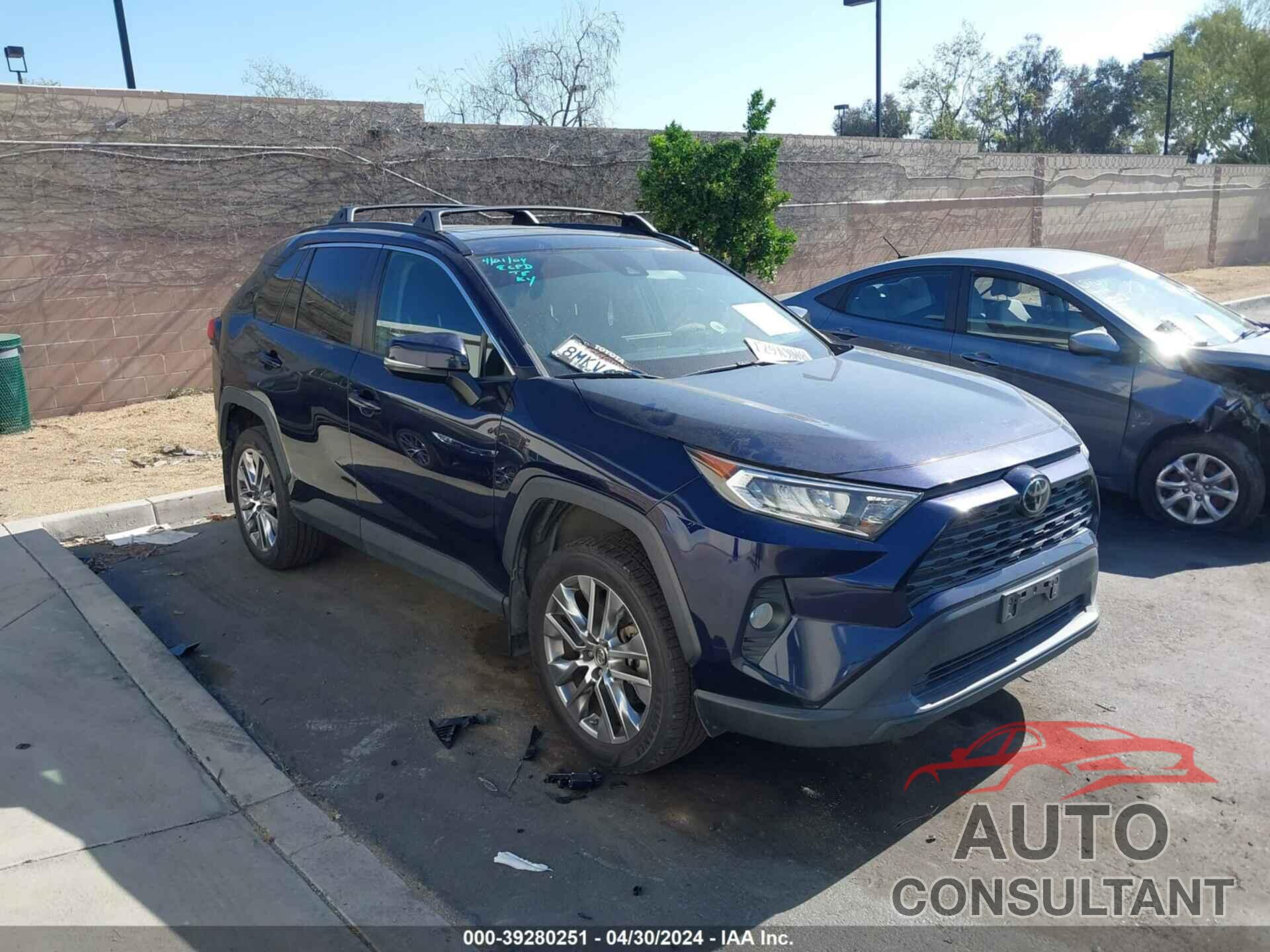 TOYOTA RAV4 2019 - 2T3C1RFV9KW053862