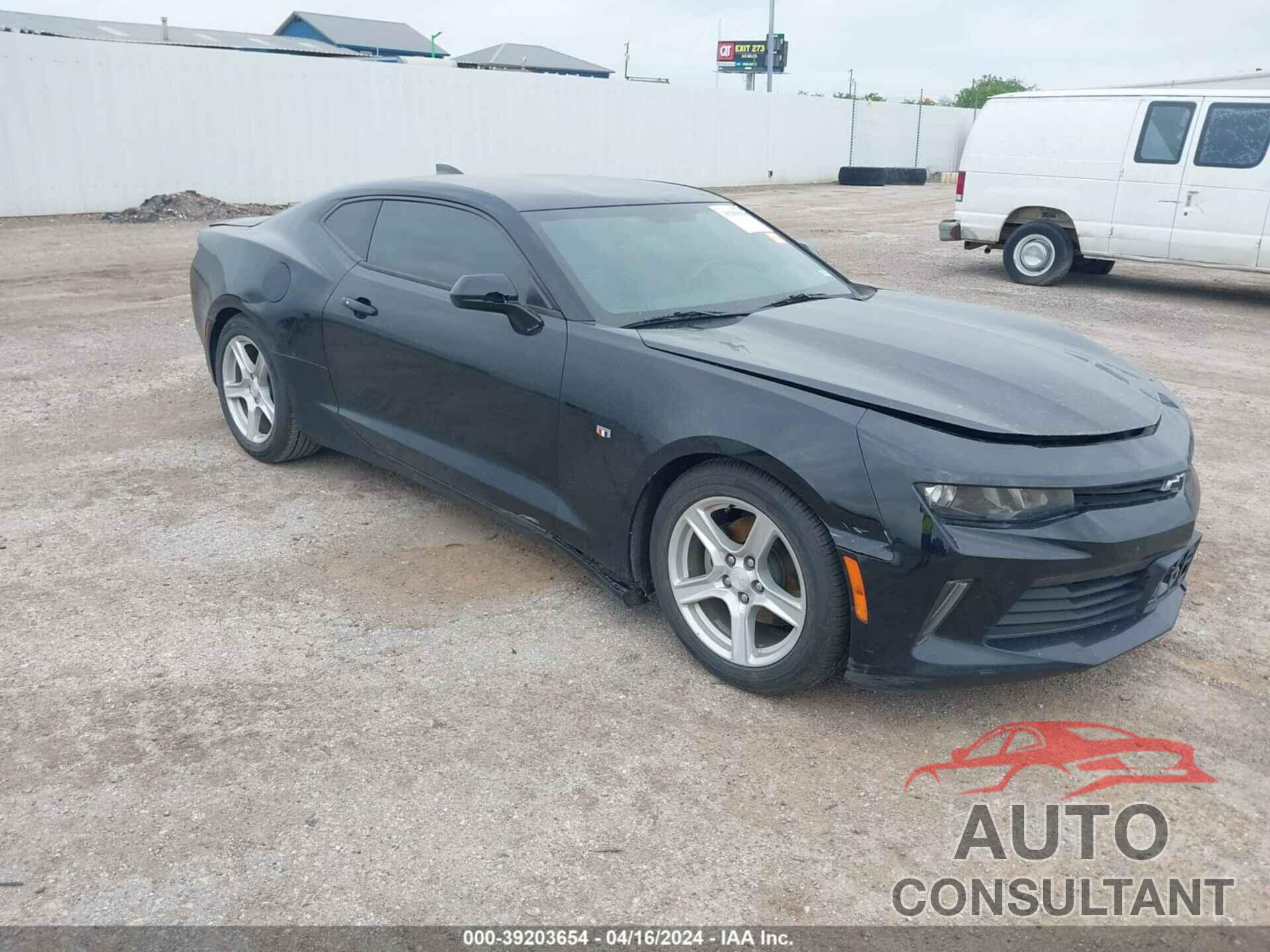 CHEVROLET CAMARO 2018 - 1G1FB1RX3J0139477