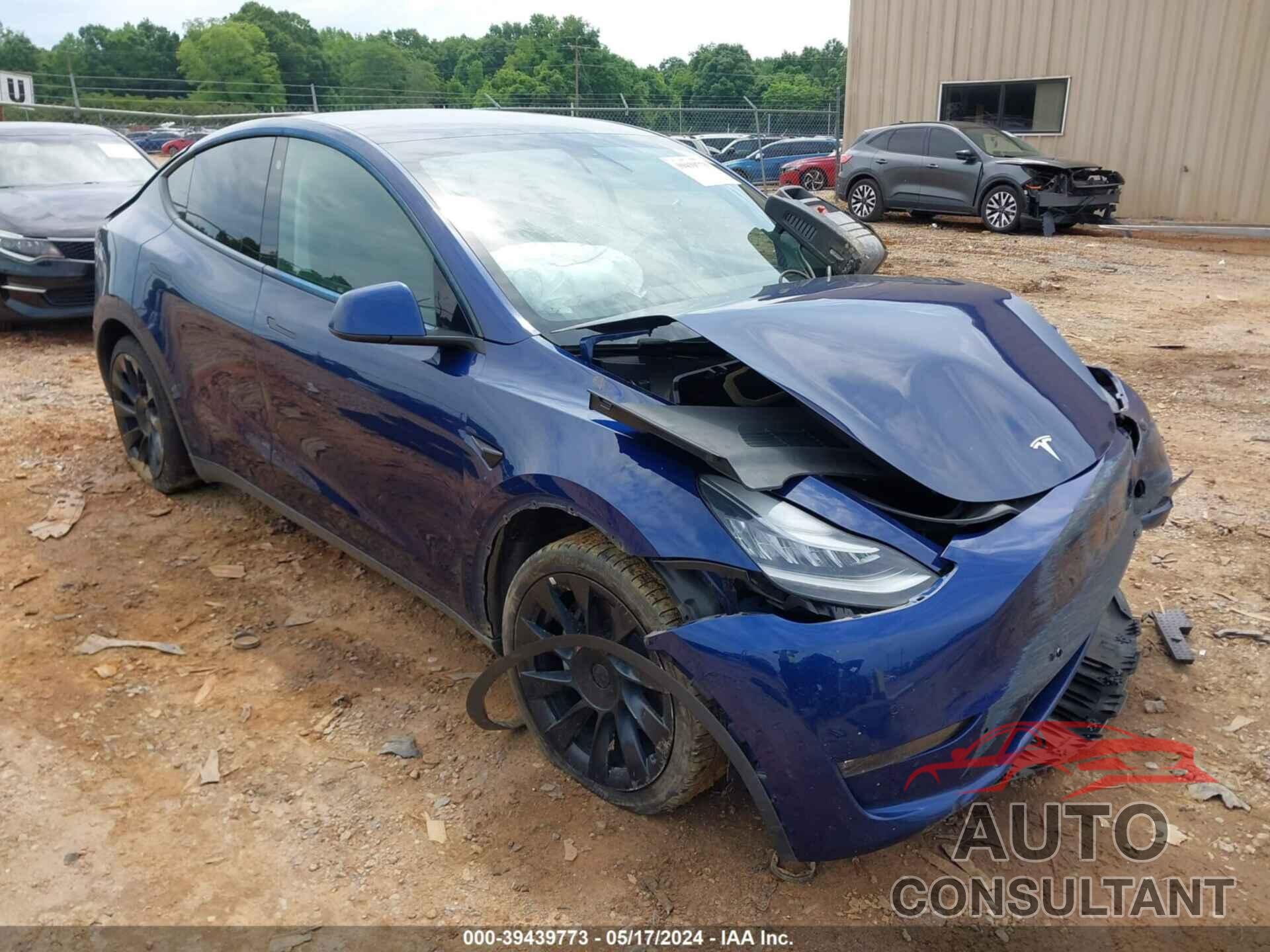 TESLA MODEL Y 2021 - 5YJYGDEE2MF129374