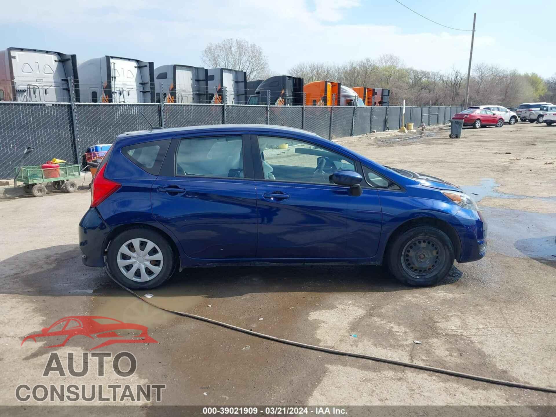 NISSAN VERSA NOTE 2017 - 3N1CE2CP3HL366491