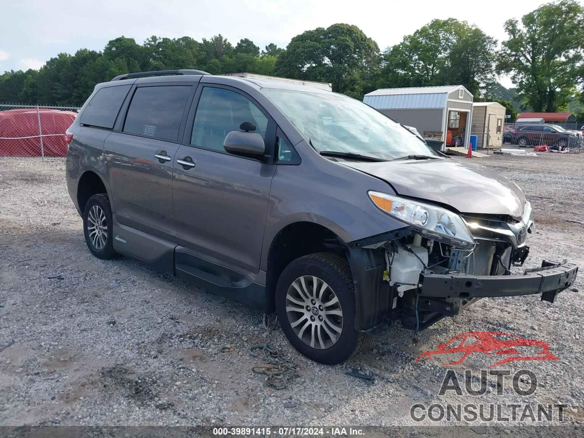 TOYOTA SIENNA 2018 - 5TDYZ3DC1JS919714