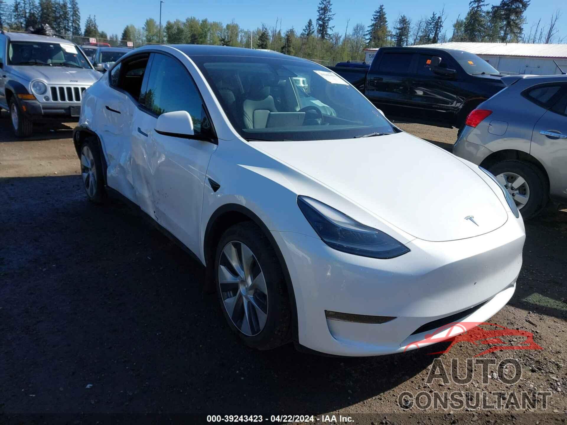 TESLA MODEL Y 2023 - 7SAYGDEE7PF755302