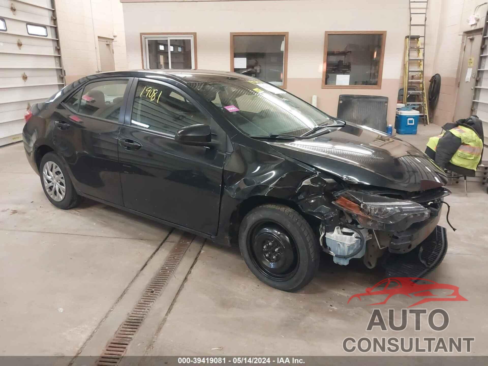 TOYOTA COROLLA 2018 - 5YFBURHE1JP847649