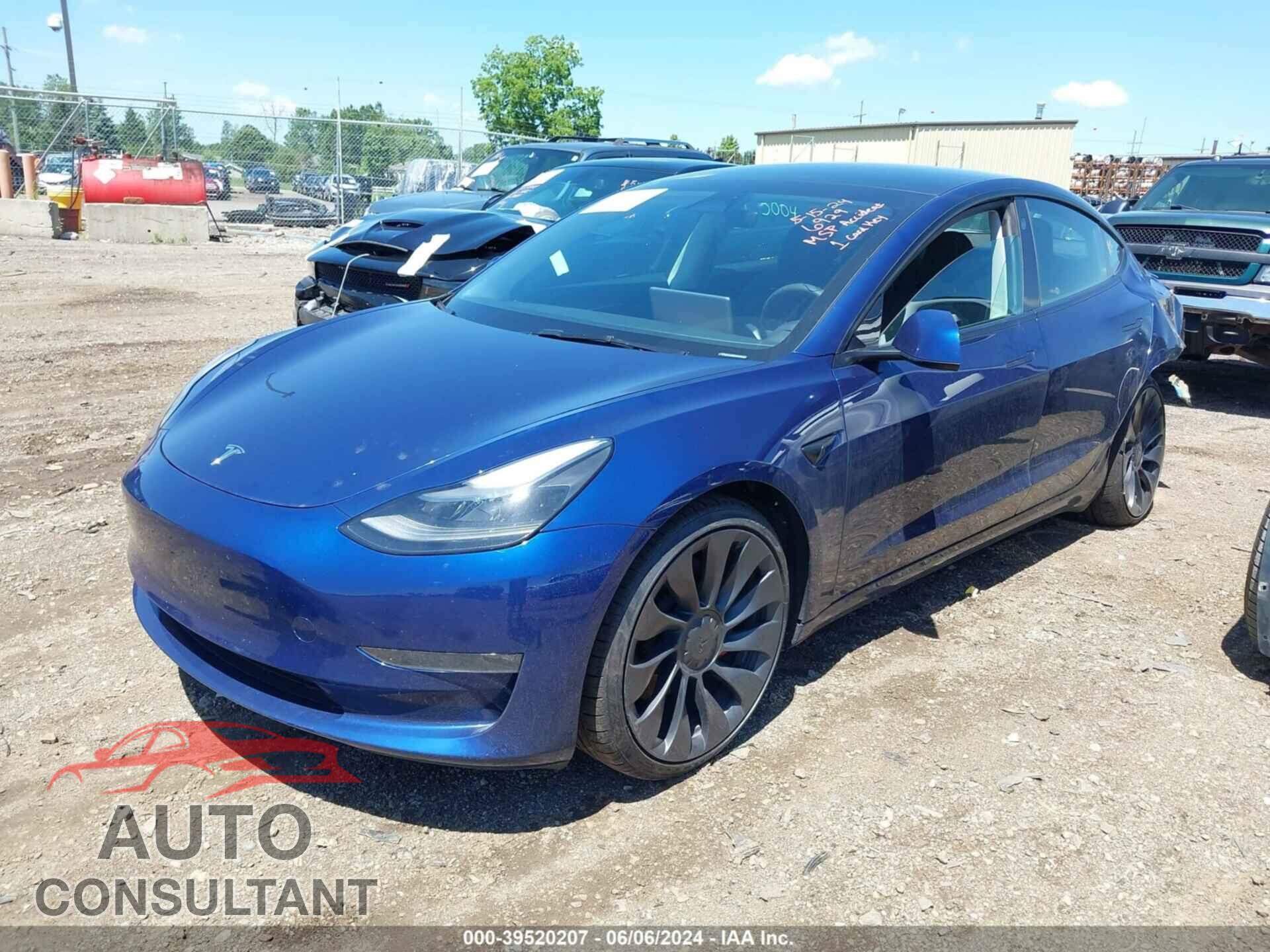 TESLA MODEL 3 2023 - 5YJ3E1EC4PF696929