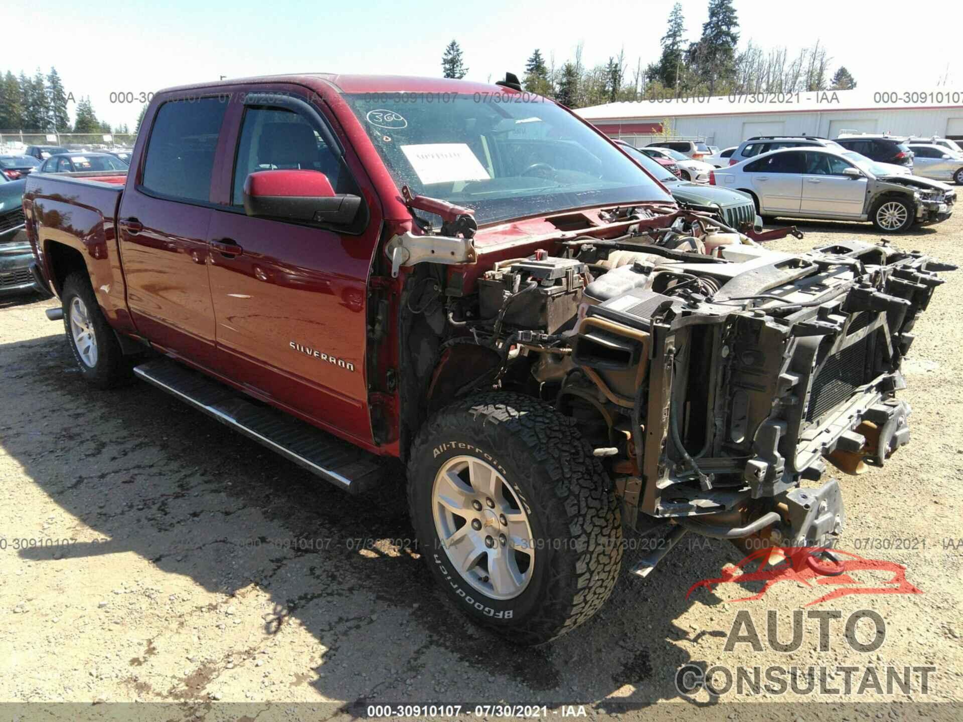 CHEVROLET SILVERADO 1500 2018 - 3GCUKREC6JG251041
