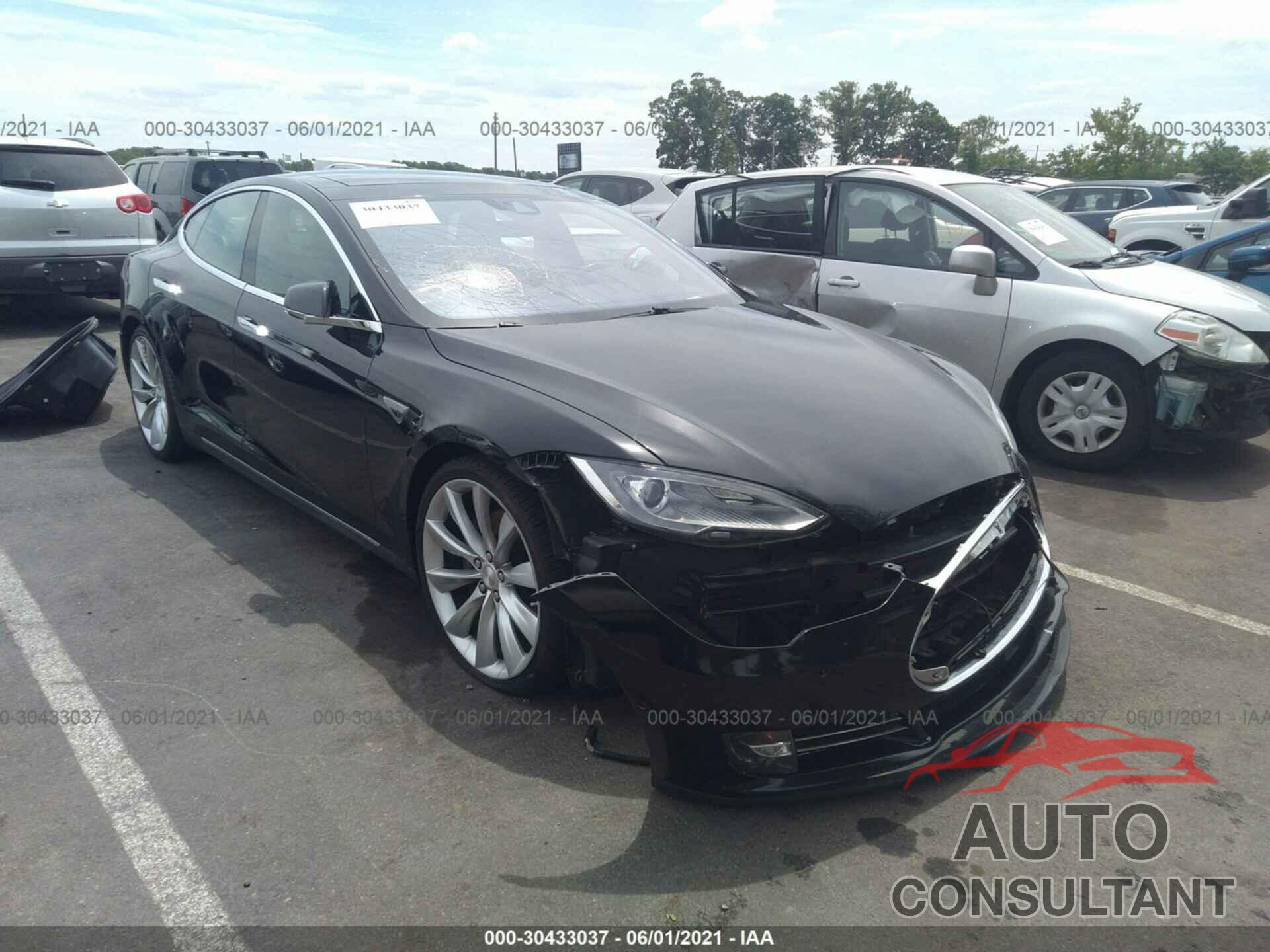 TESLA MODEL S 2016 - 5YJSA1E21GF126577