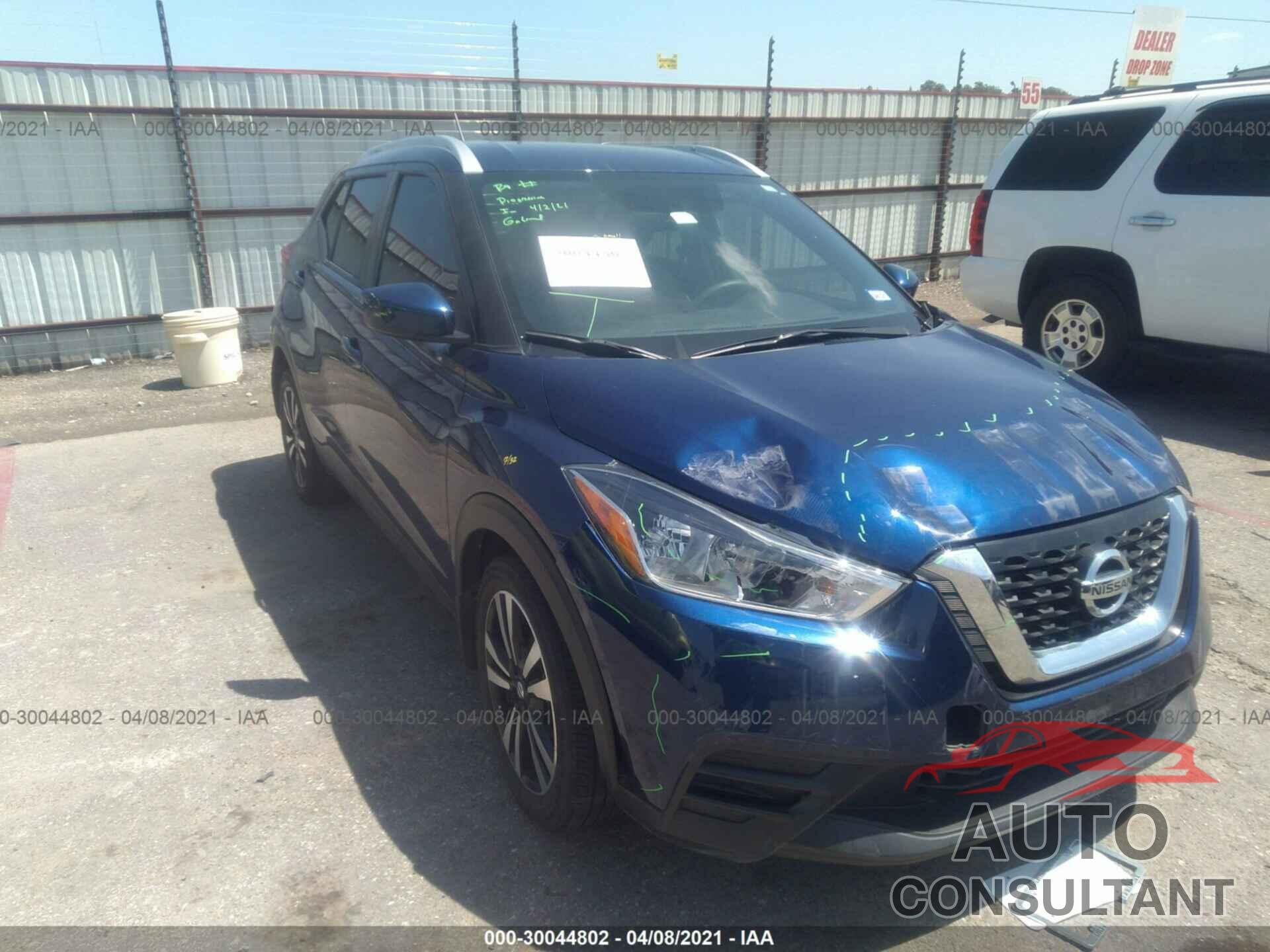 NISSAN KICKS 2019 - 3N1CP5CU7KL559090