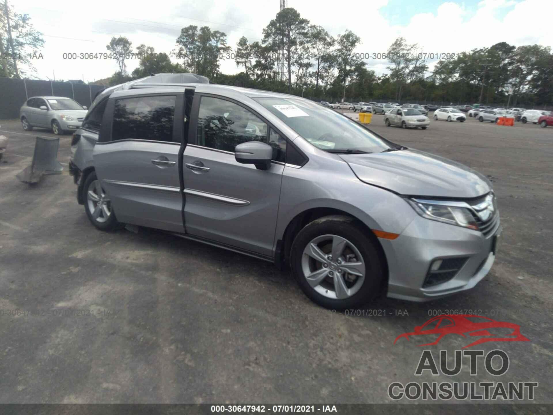 HONDA ODYSSEY 2019 - 5FNRL6H71KB008826