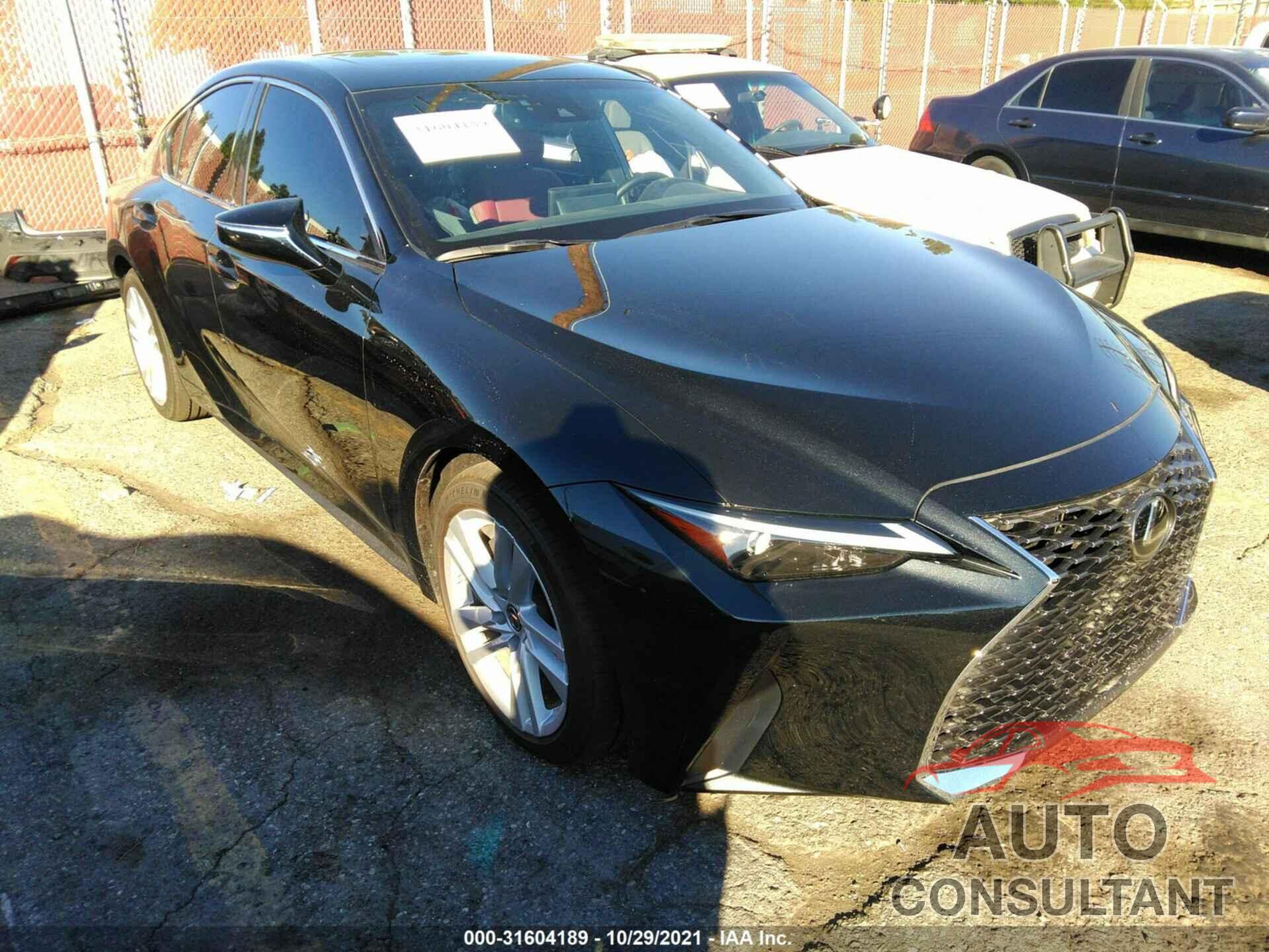 LEXUS IS 2021 - JTHCA1D25M5117334