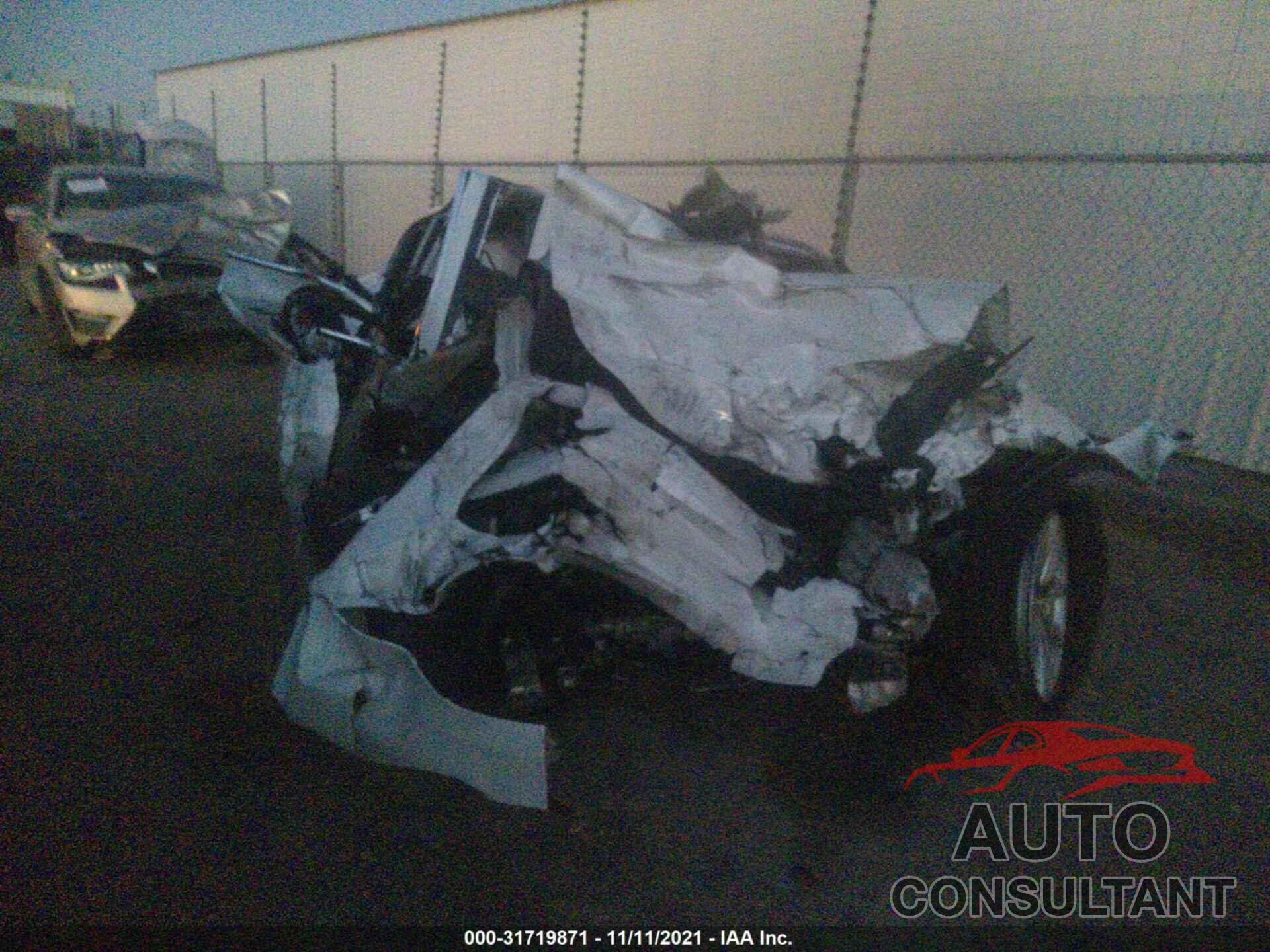 TESLA MODEL 3 2019 - 5YJ3E1EA4KF447814