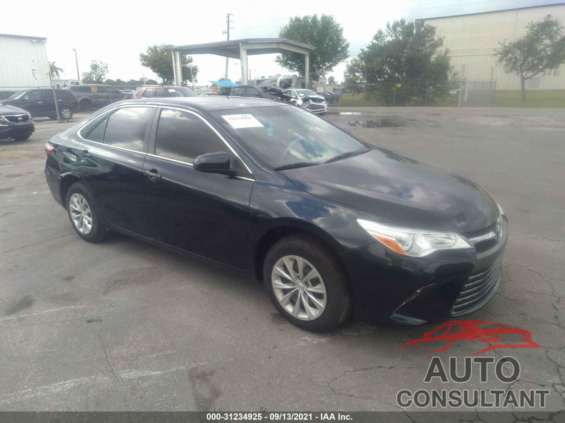 TOYOTA CAMRY 2017 - 4T1BF1FK4HU656949