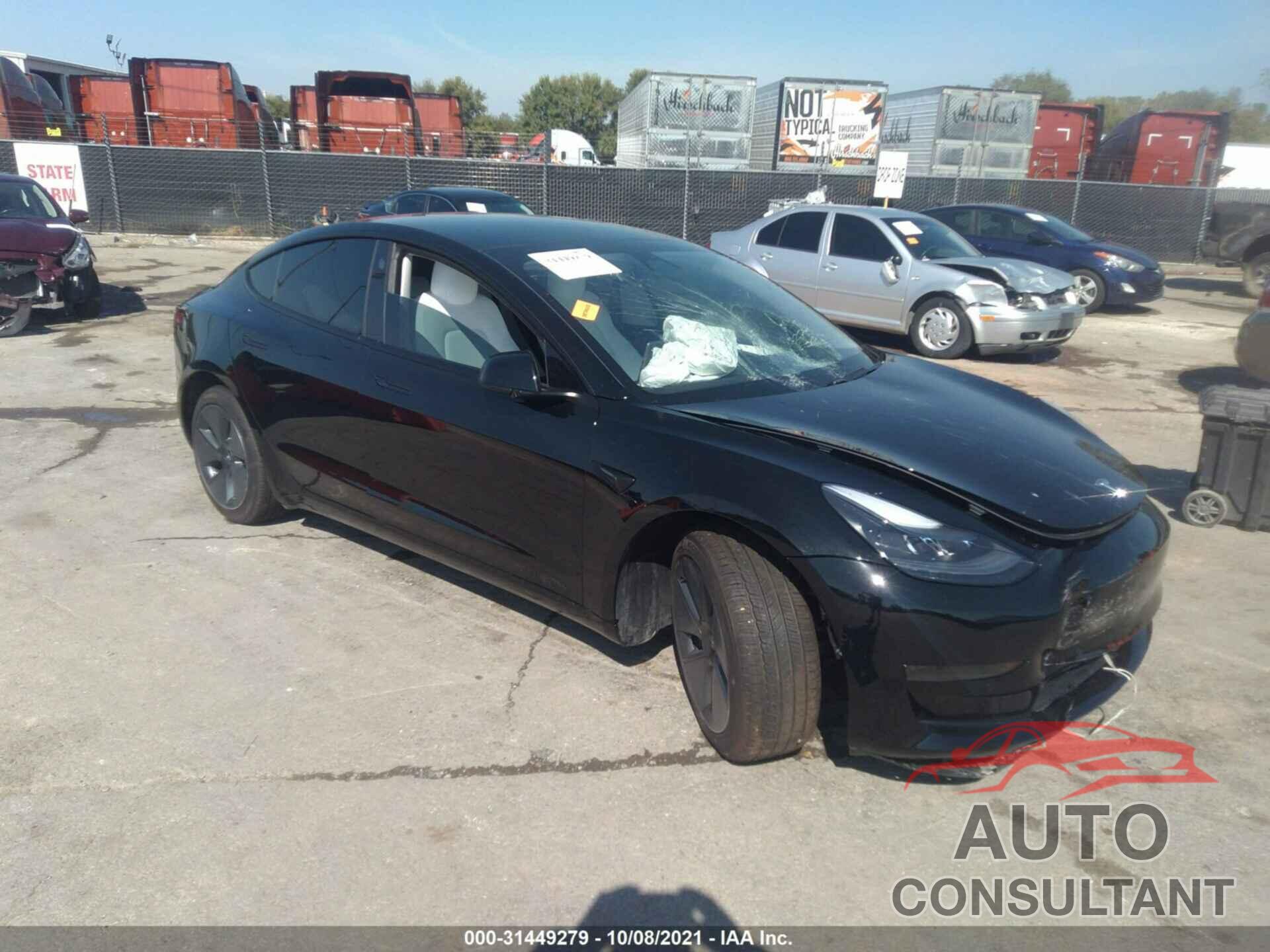 TESLA MODEL 3 2021 - 5YJ3E1EA9MF030661