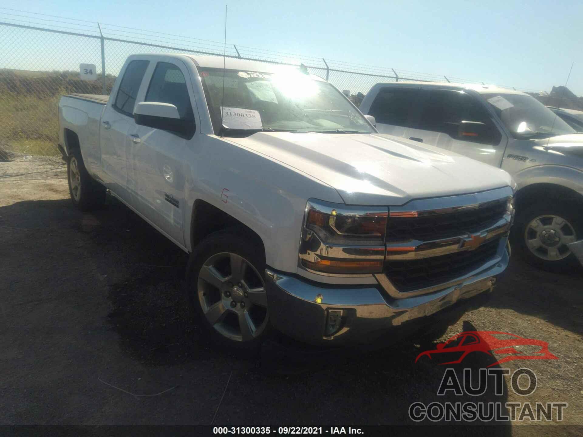 CHEVROLET SILVERADO 1500 2017 - 1GCRCREC4HZ336344