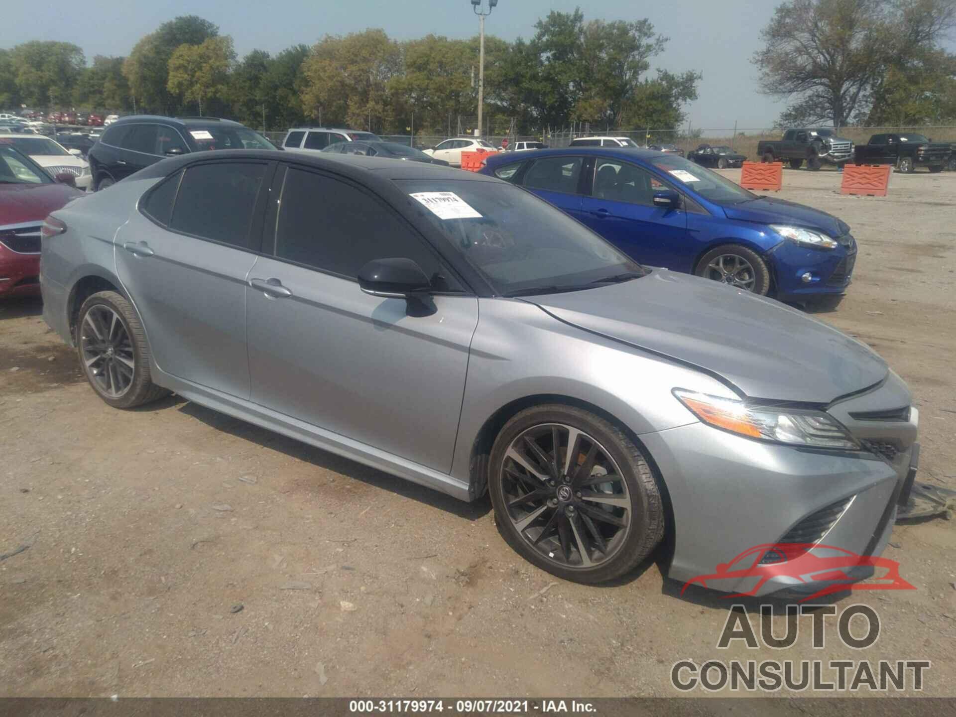 TOYOTA CAMRY 2020 - 4T1KZ1AK8LU033826