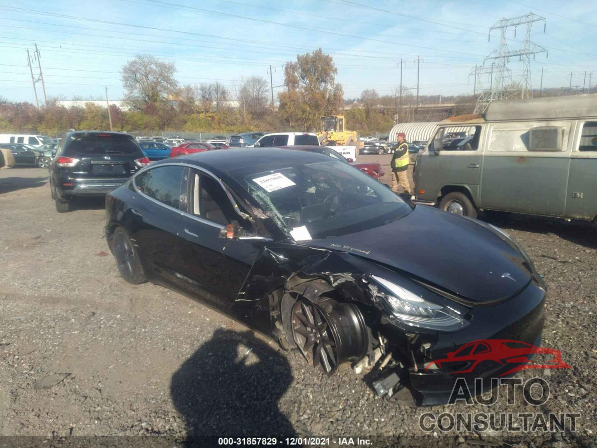 TESLA MODEL 3 2019 - 5YJ3E1EA2KF396054