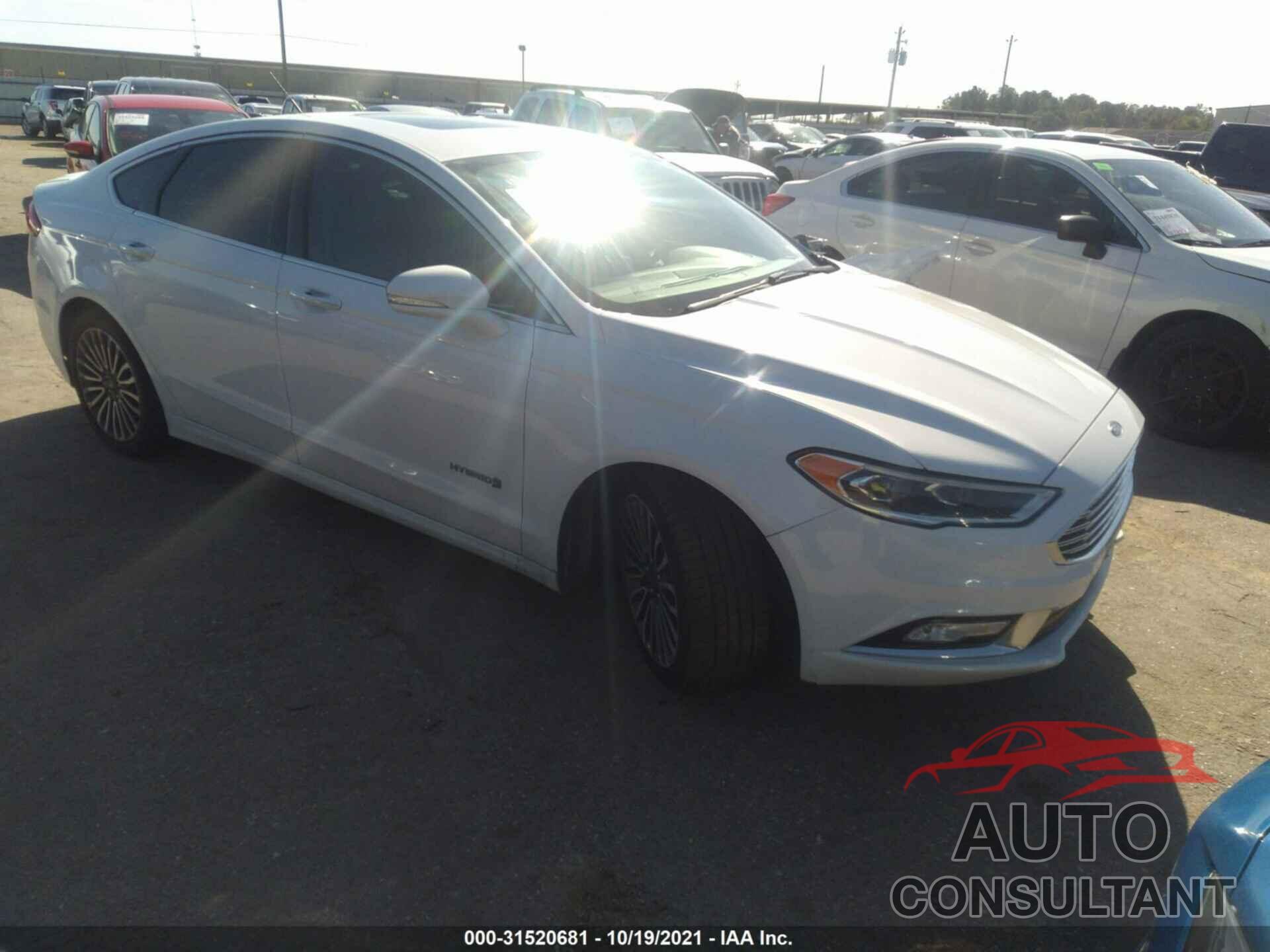 FORD FUSION HYBRID 2018 - 3FA6P0RU0JR101882