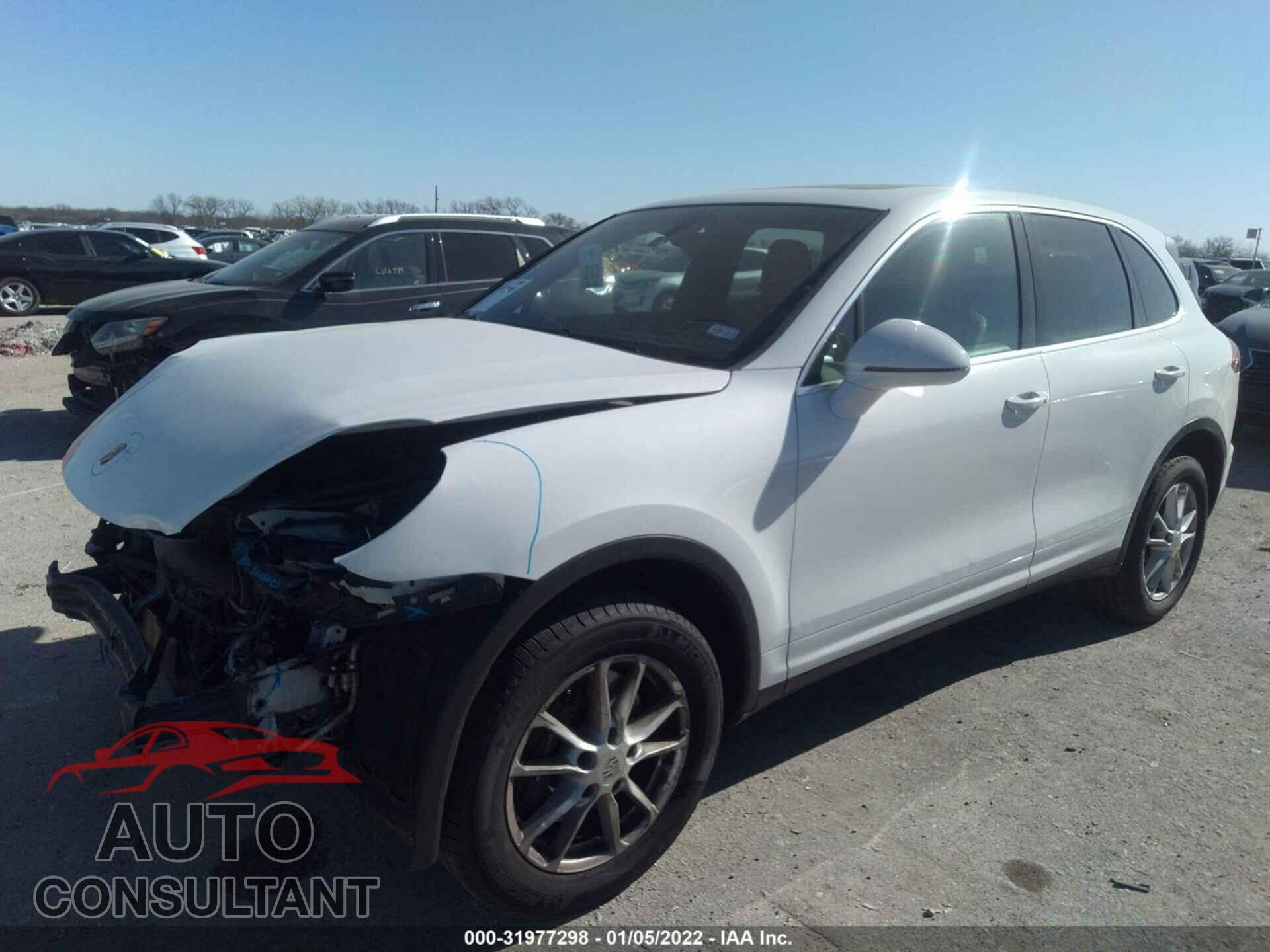 PORSCHE CAYENNE 2016 - WP1AA2A21GKA08053