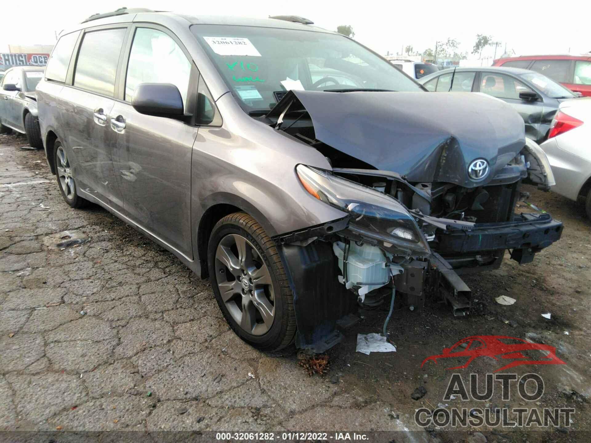 TOYOTA SIENNA 2016 - 5TDXK3DC4GS705499