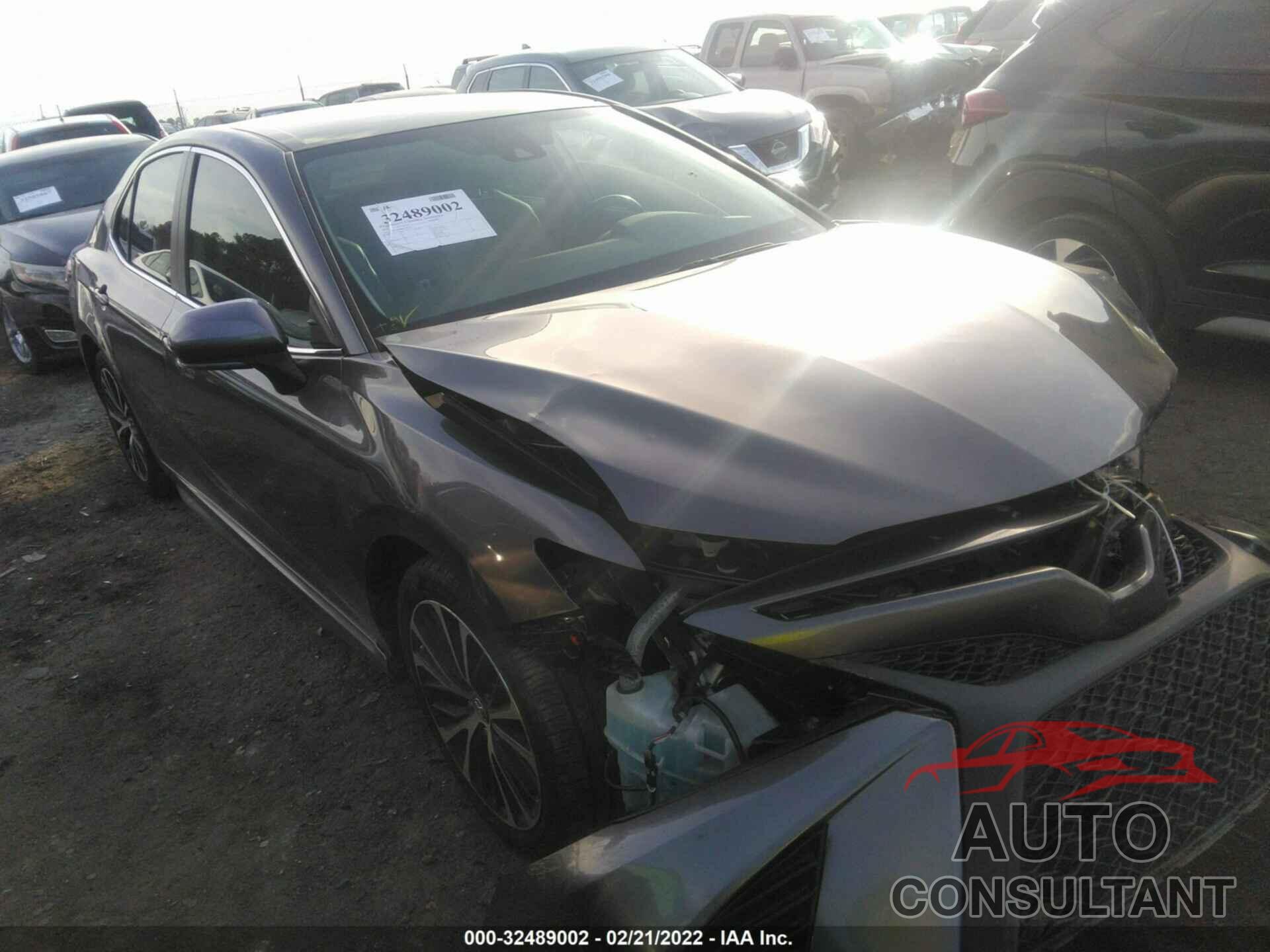 TOYOTA CAMRY 2019 - 4T1B11HK9KU743121