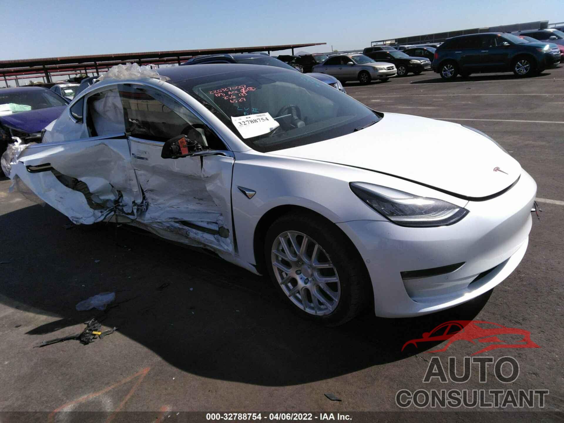 TESLA MODEL 3 2019 - 5YJ3E1EA3KF326529