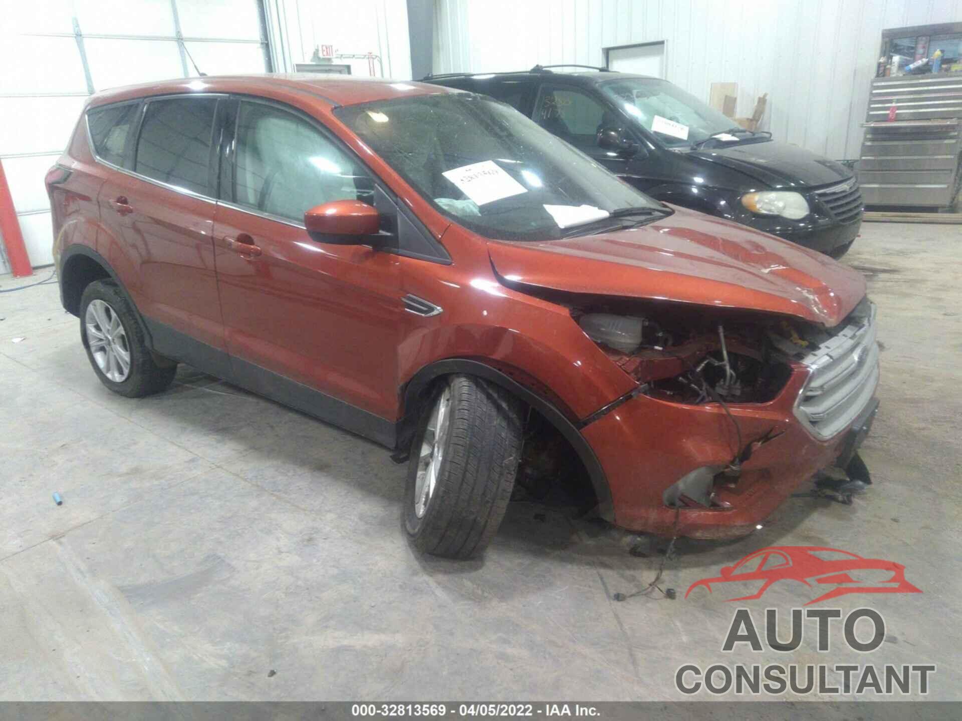 FORD ESCAPE 2019 - 1FMCU9GD8KUB79054