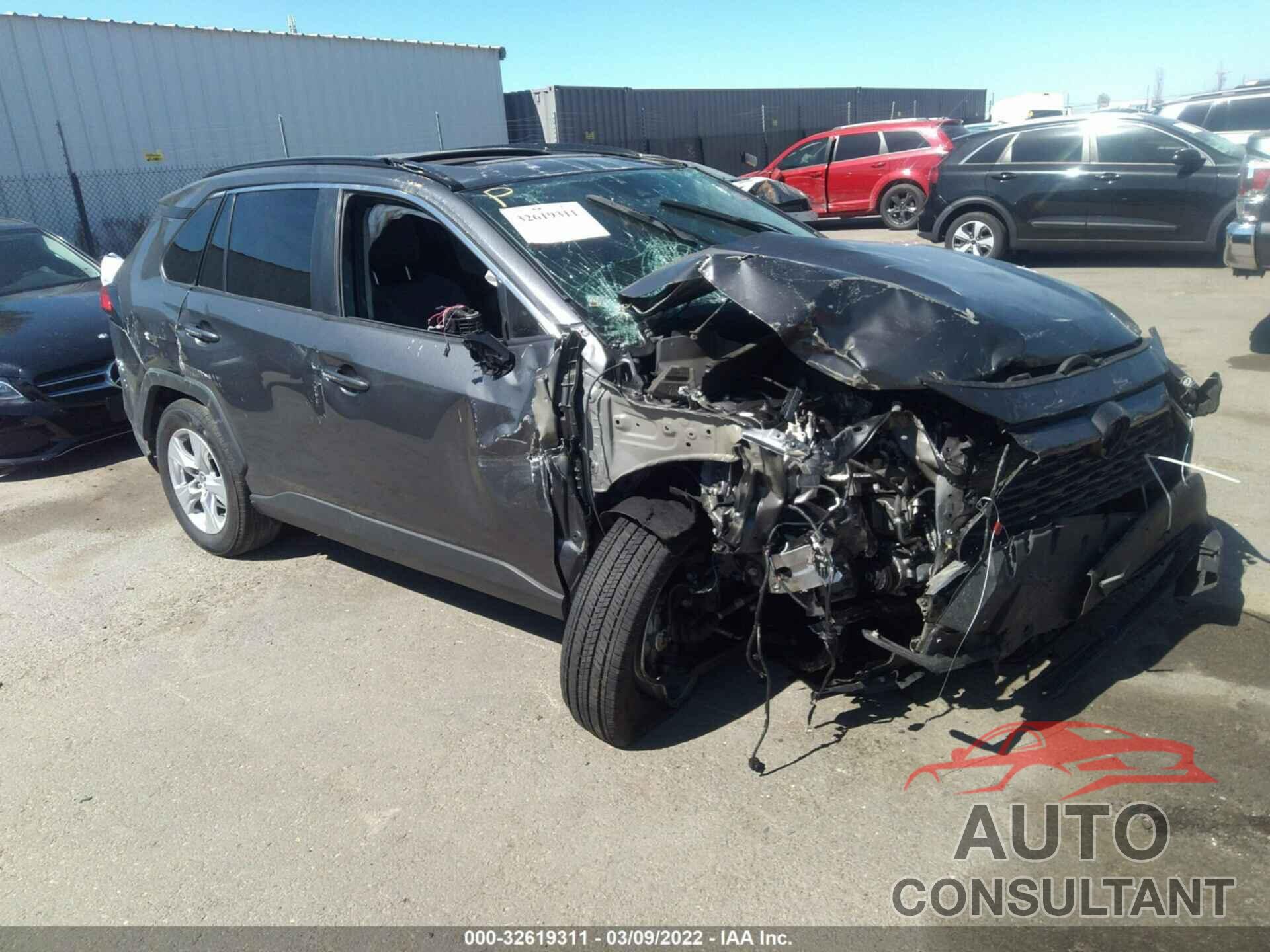 TOYOTA RAV4 2019 - 2T3W1RFV4KW029935